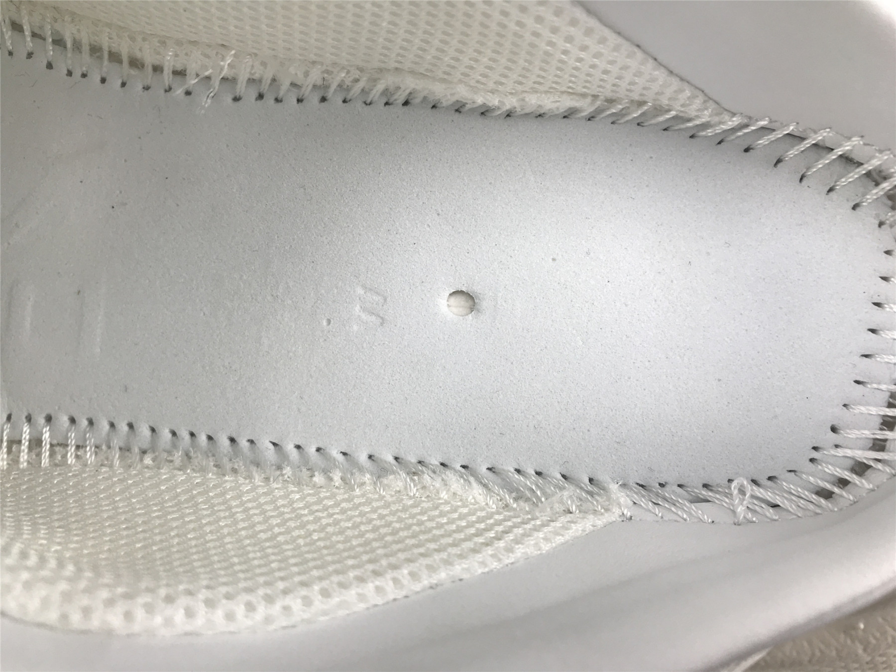 UA TRACK MULE WHITE