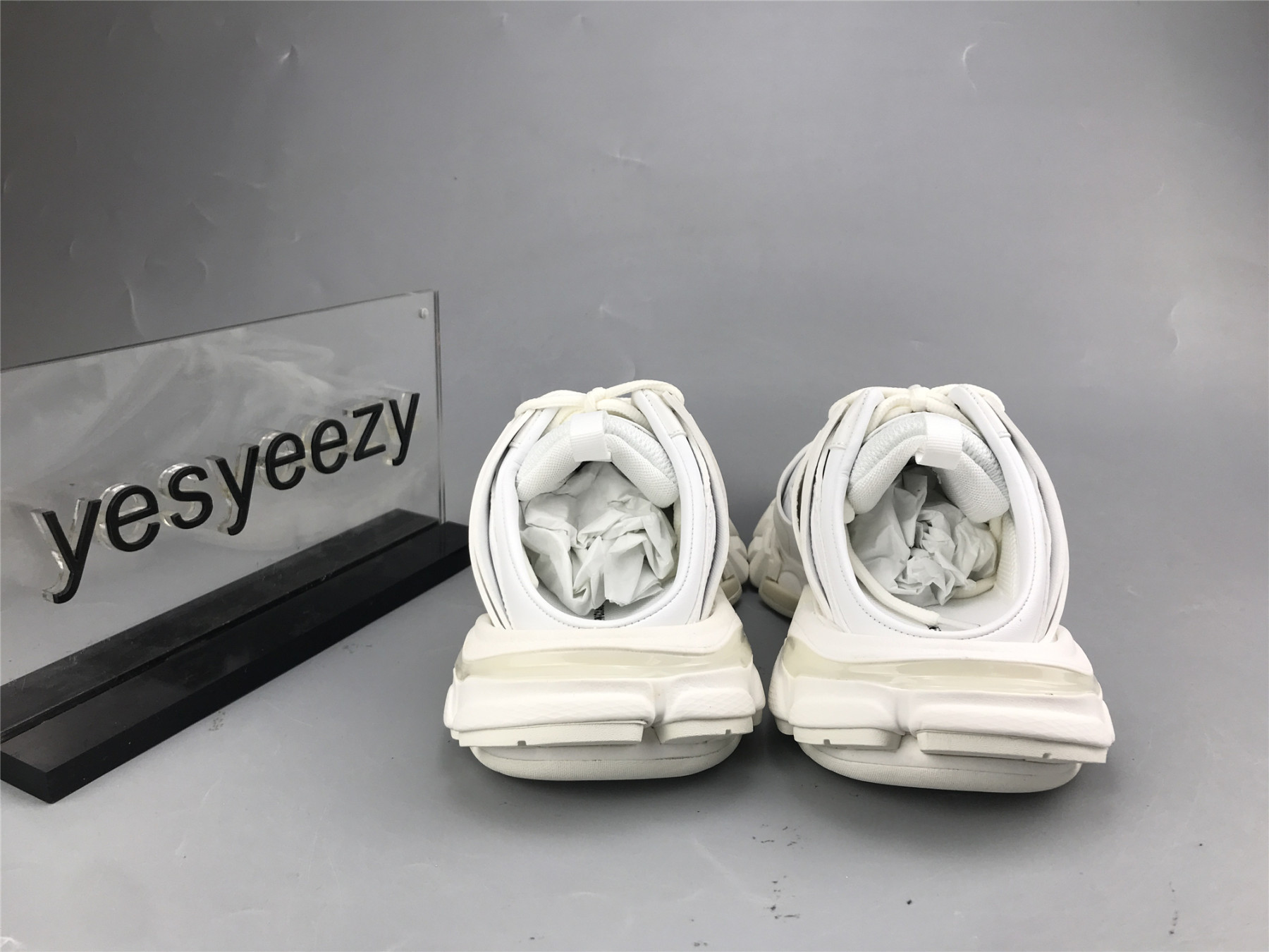 UA TRACK MULE WHITE