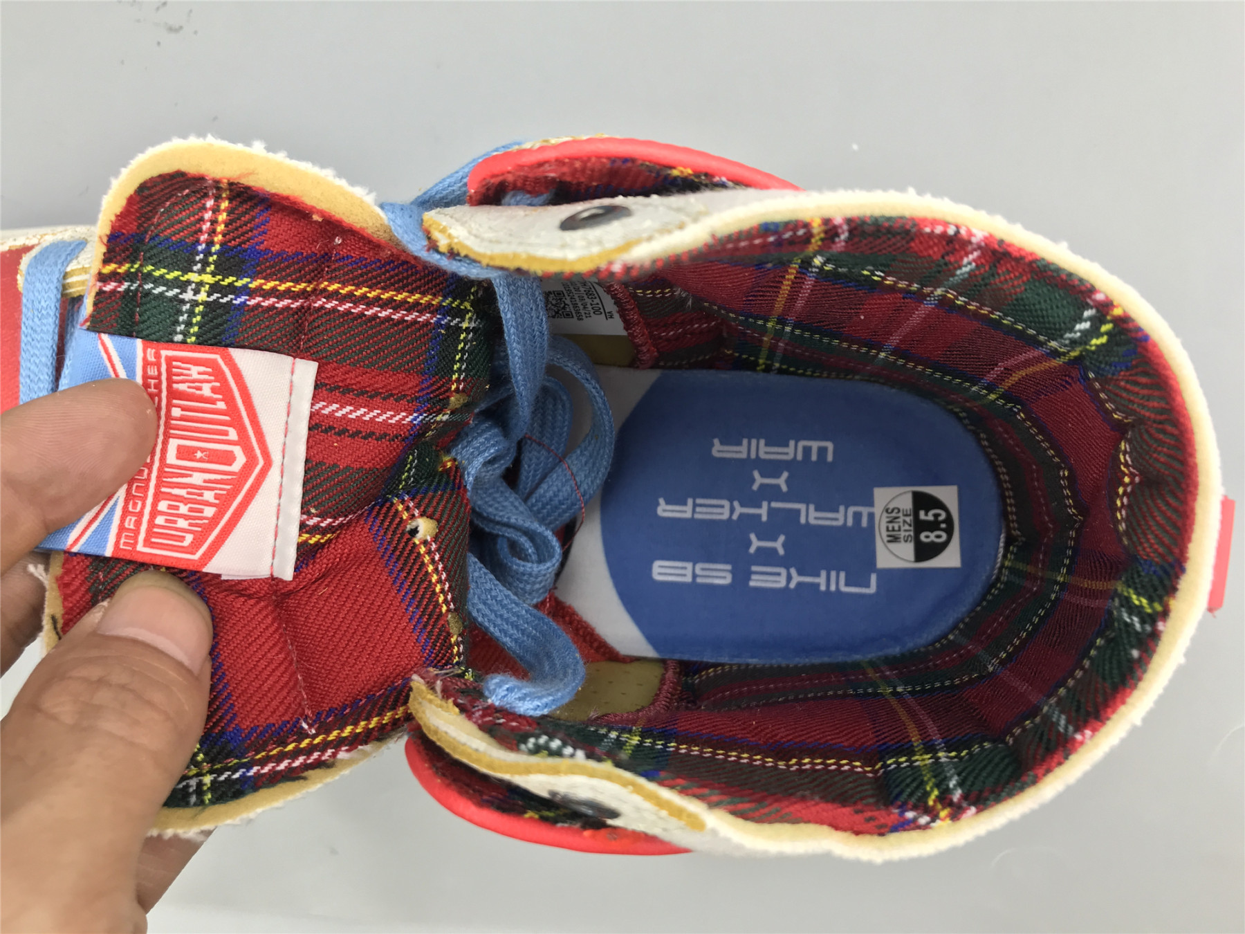 UA NIKE ISHOD WAIR X MAGNUS WALKER X DUNK HIGH PRO SB 