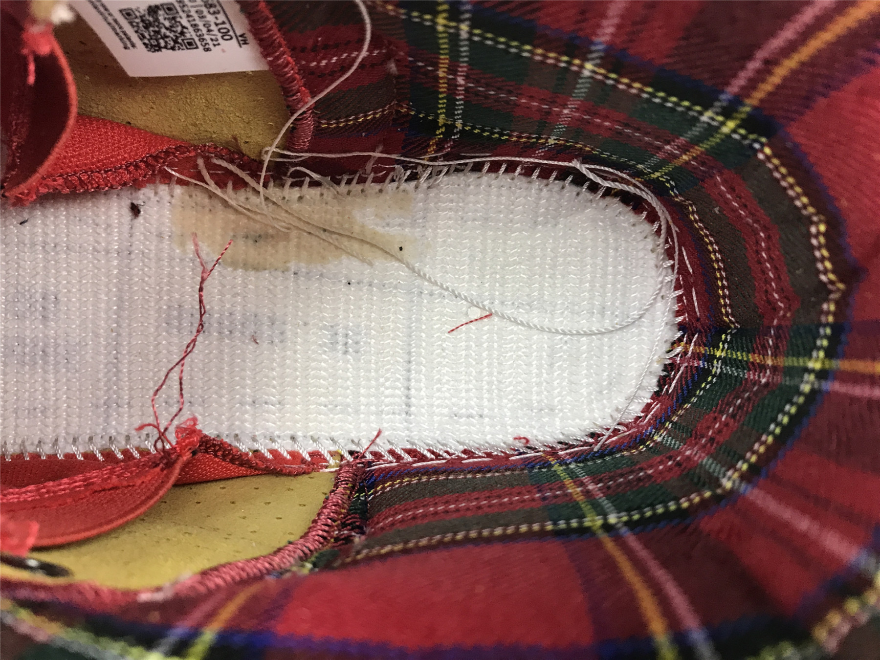 UA NIKE ISHOD WAIR X MAGNUS WALKER X DUNK HIGH PRO SB 