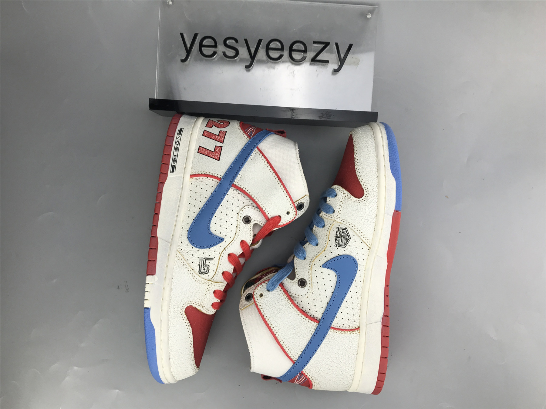 UA NIKE ISHOD WAIR X MAGNUS WALKER X DUNK HIGH PRO SB 