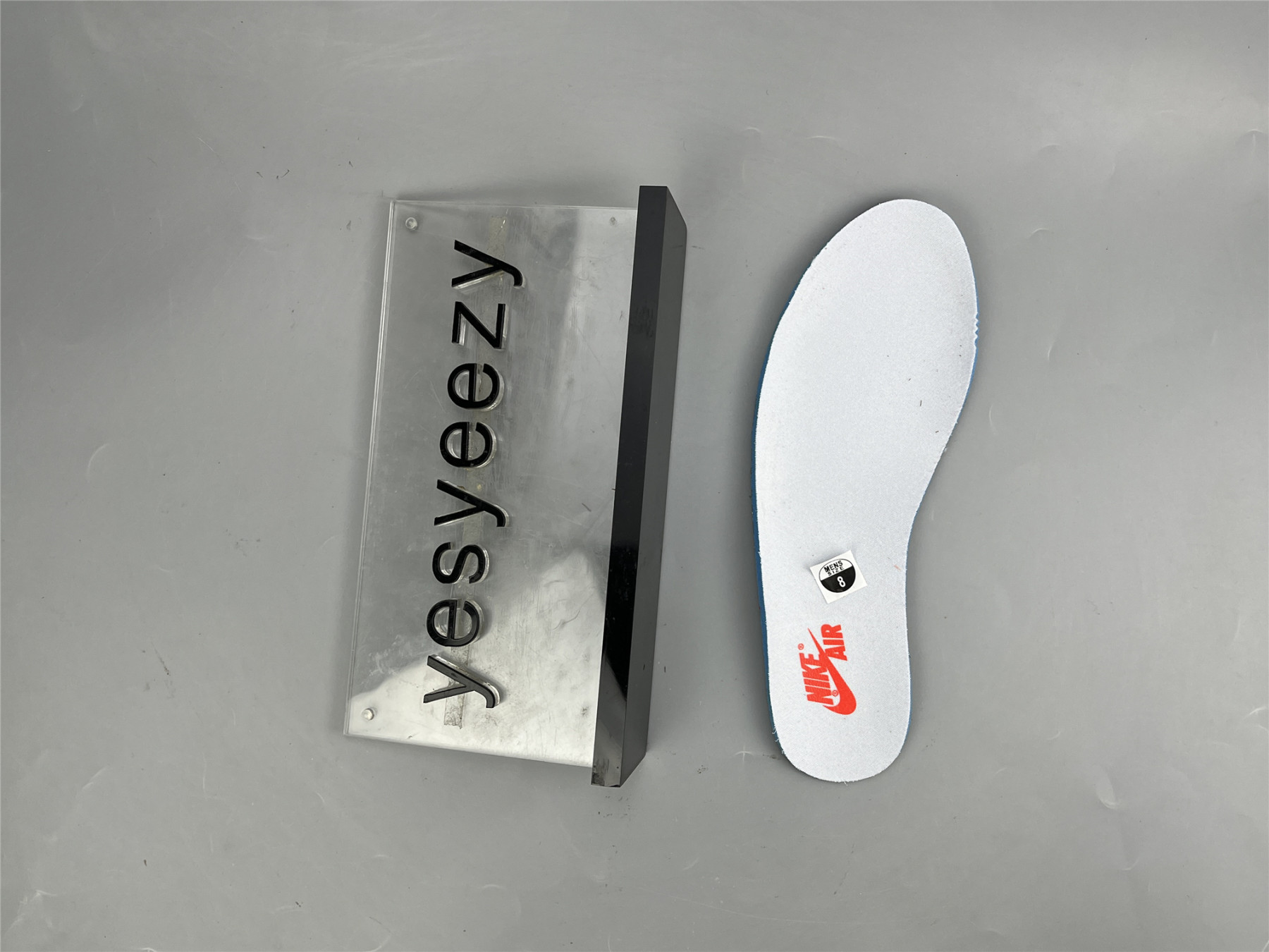 UA AIR JORDAN 1 LOW OG