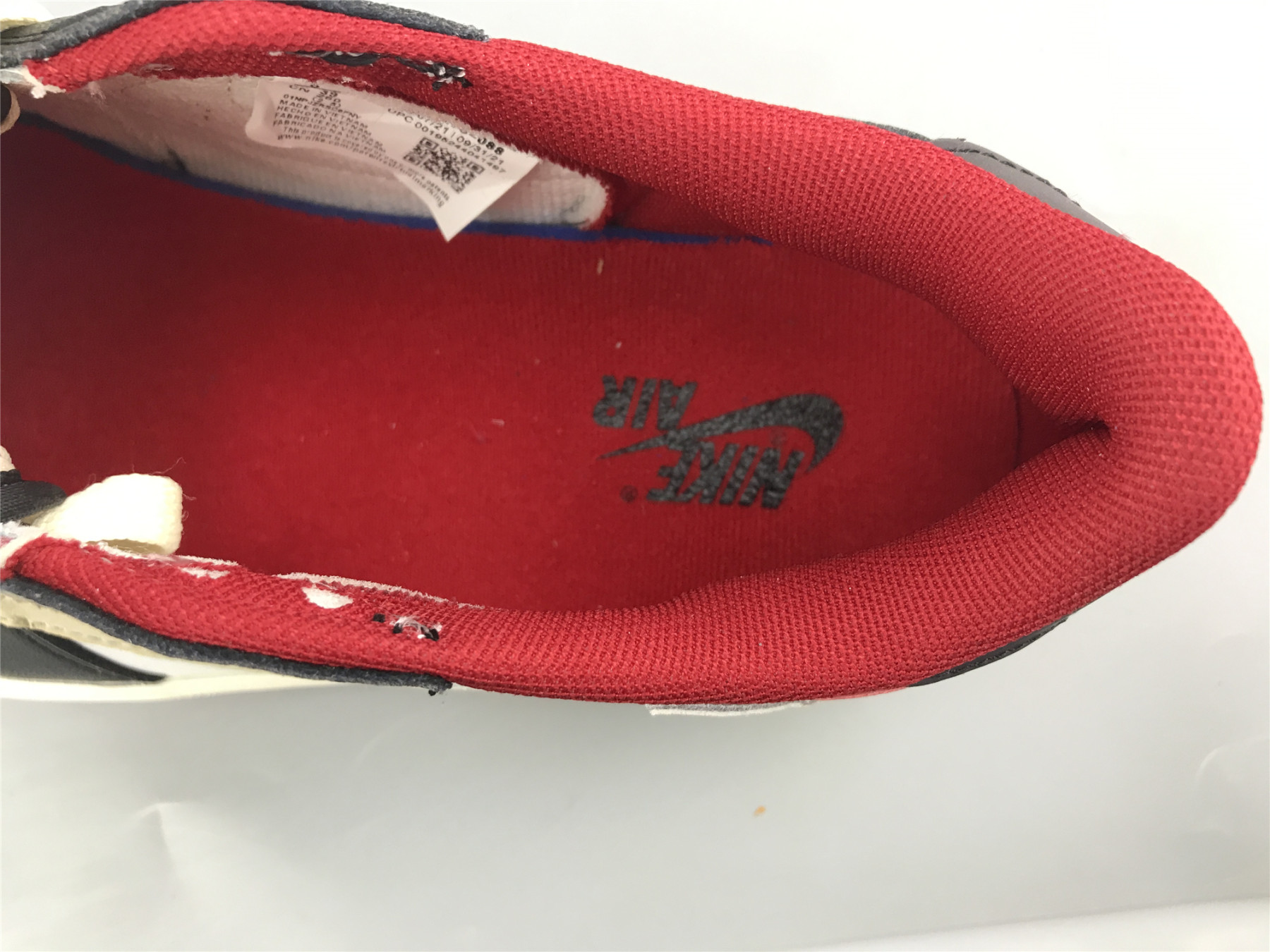 UA FRAGMENT X TRAVIS SCOTT X AIR JORDAN 1 LOW TSÂ