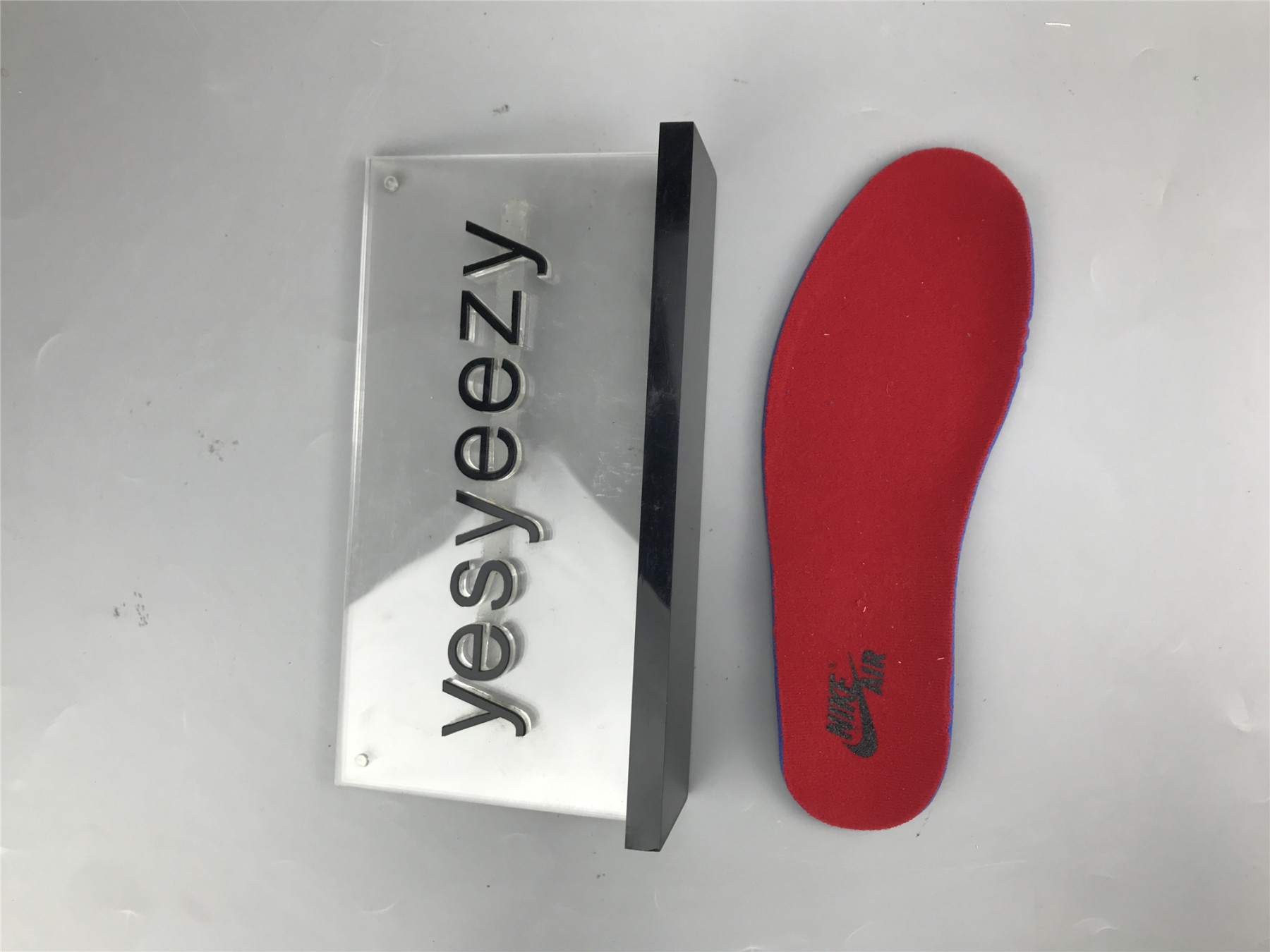 UA FRAGMENT X TRAVIS SCOTT X AIR JORDAN 1 LOW TSÂ