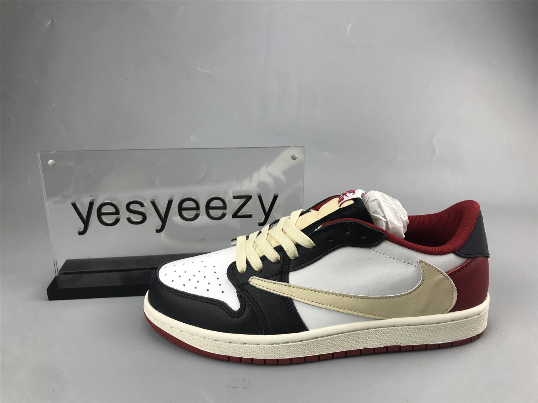 UA FRAGMENT X TRAVIS SCOTT X AIR JORDAN 1 LOW TSÂ