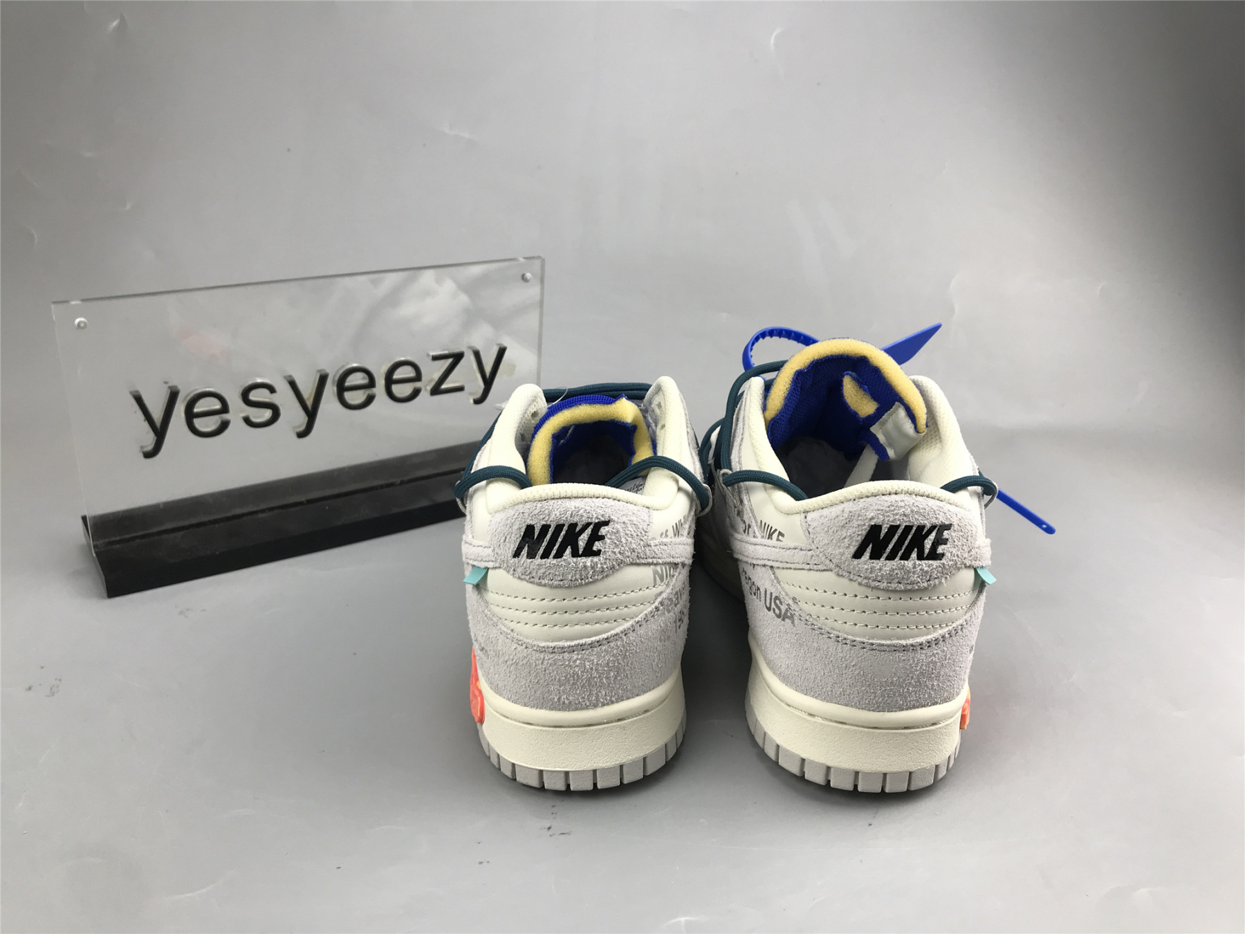 UA NIKE OFF-WHITE X DUNK LOW 