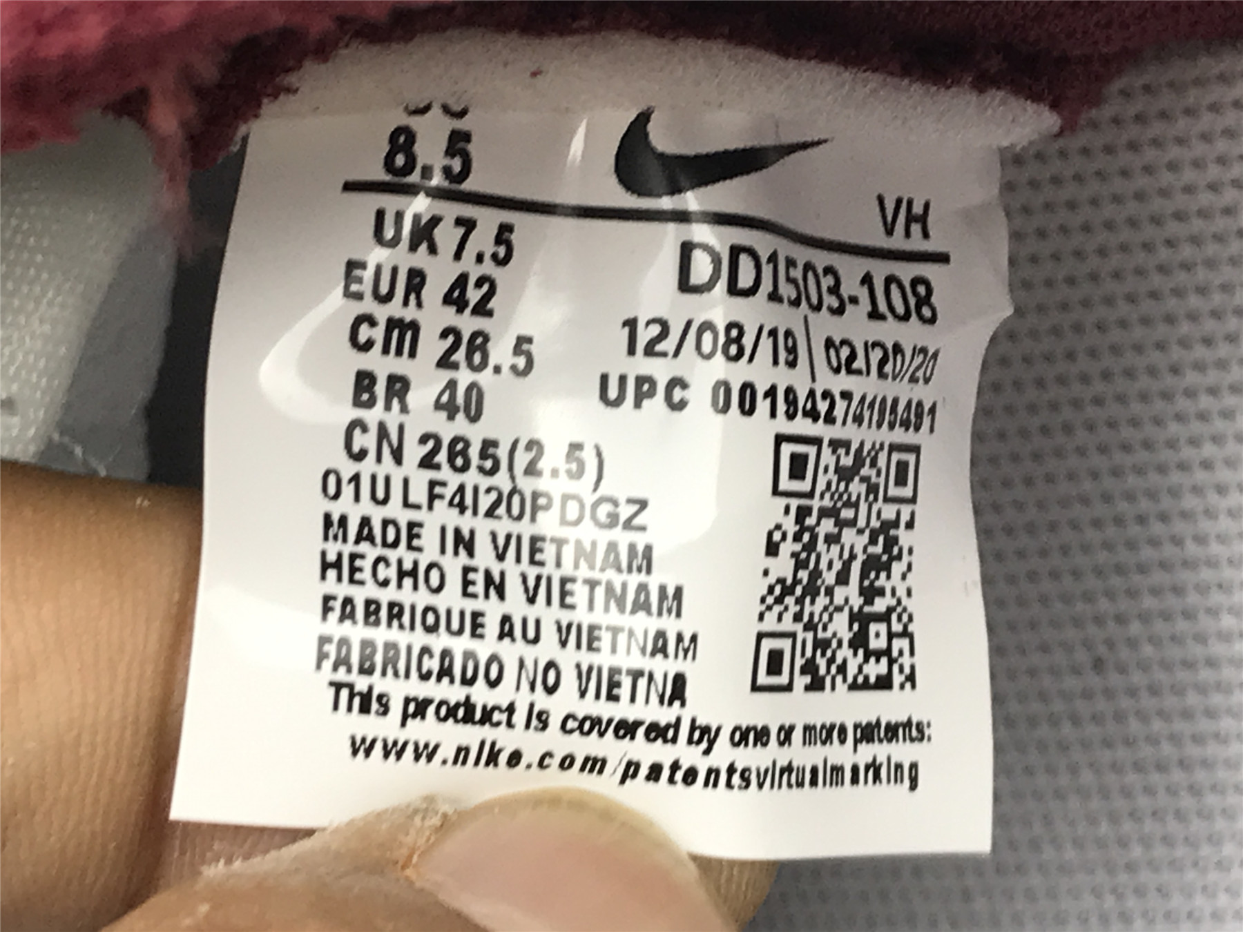 UA NIKE WMNS DUNK LOW 