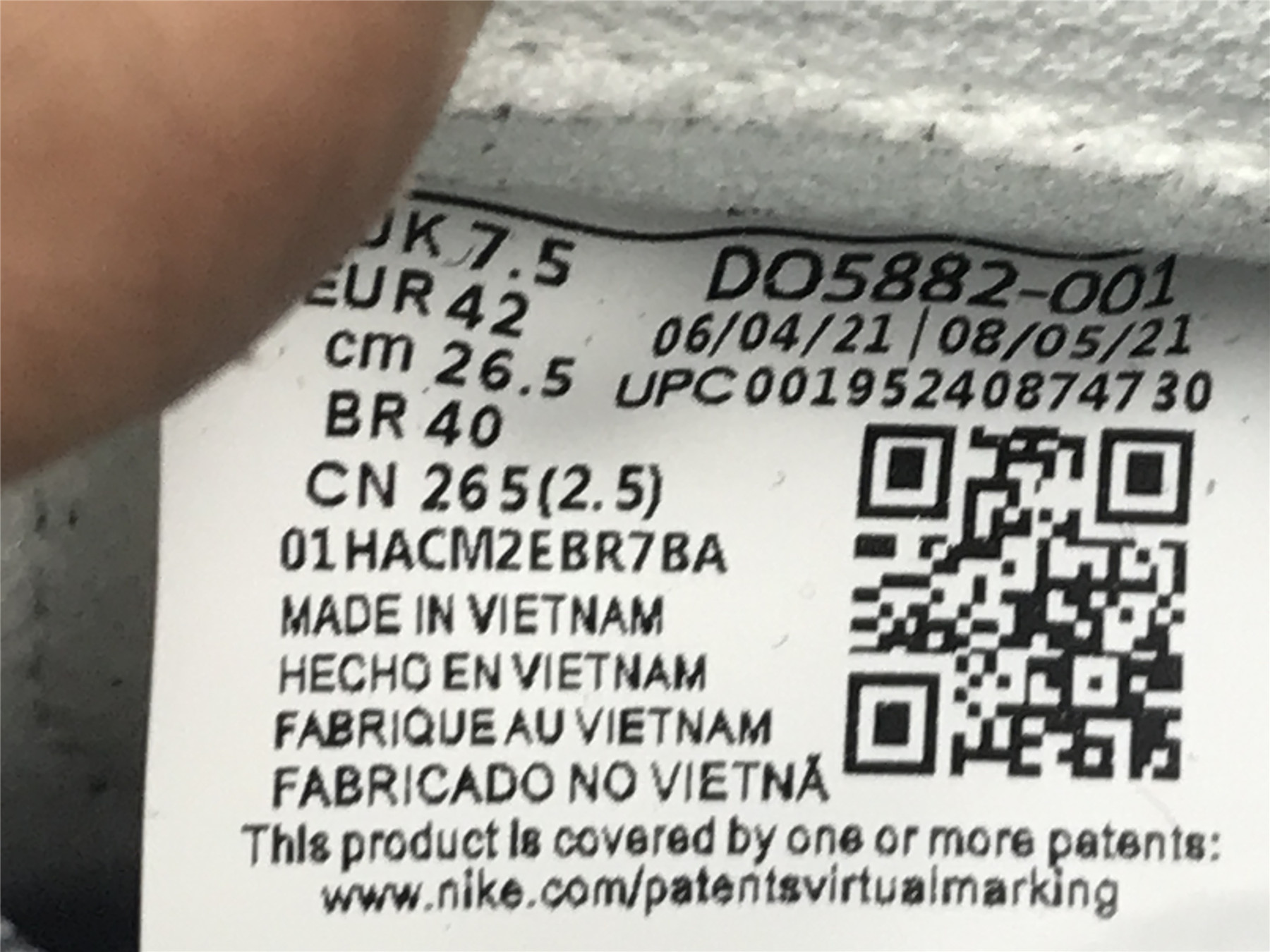 UA NIKE WMNS DUNK LOW 