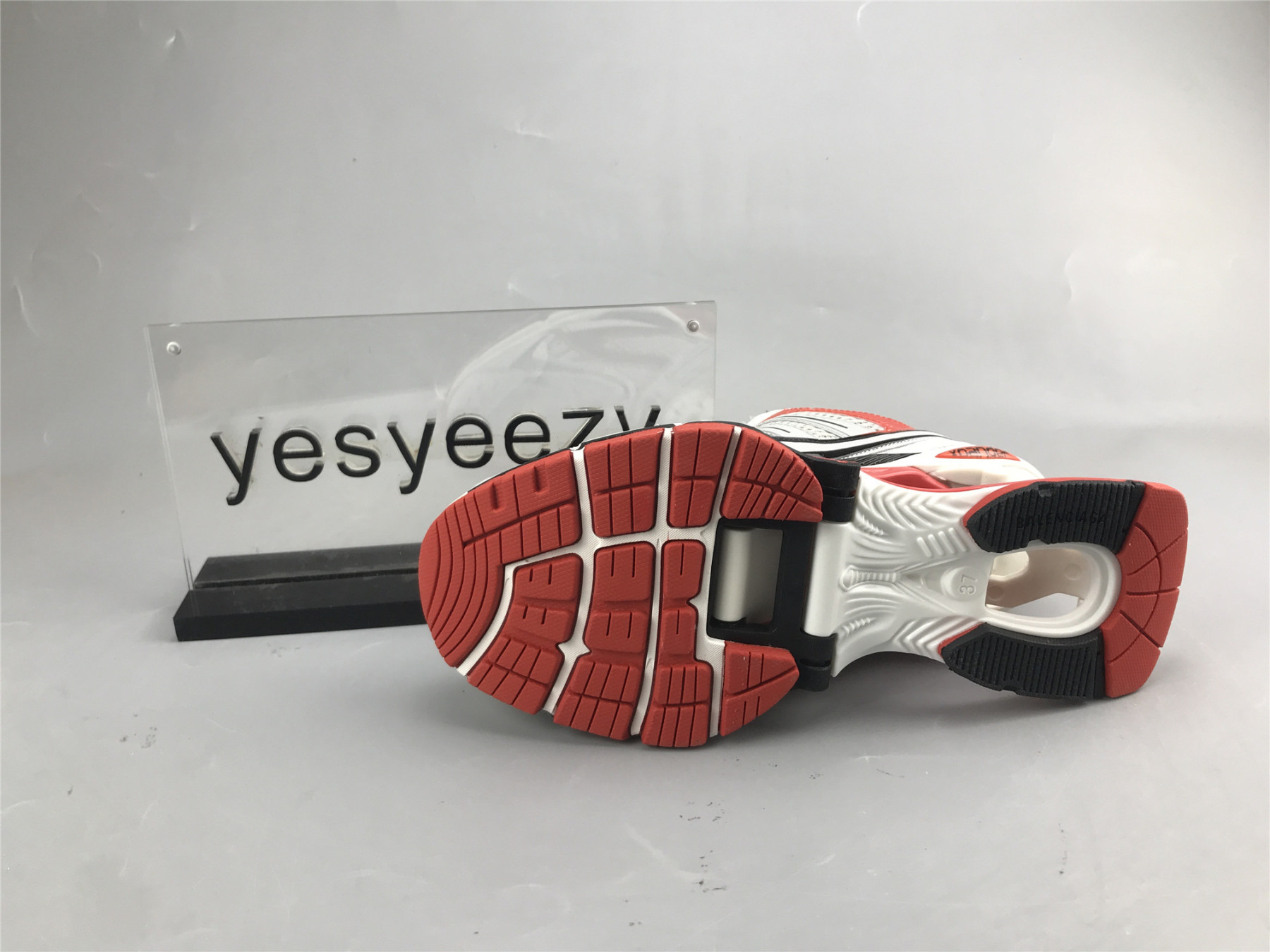 UA X-PANDER ORANGE GREY