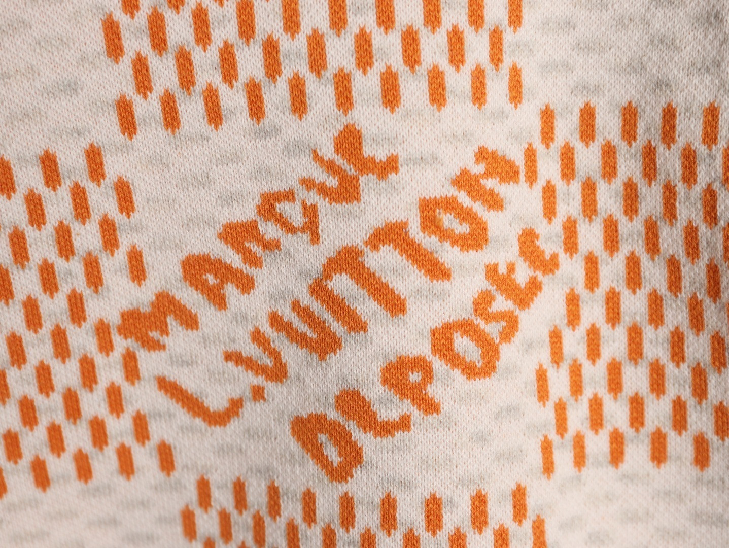 L0vis Vvtt0n 25Fw Sweaters