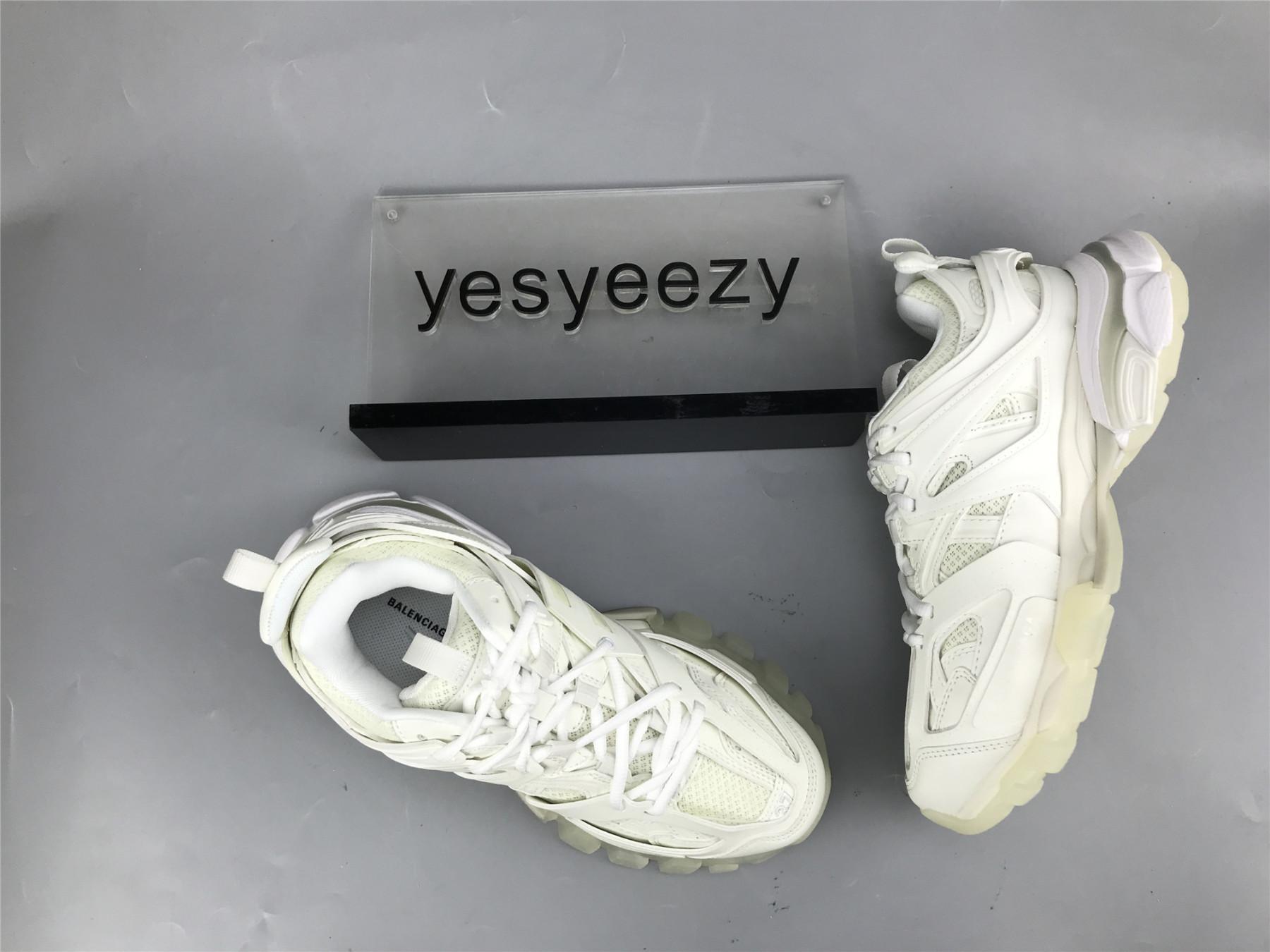 UA TRACK SNEAKER WHITE