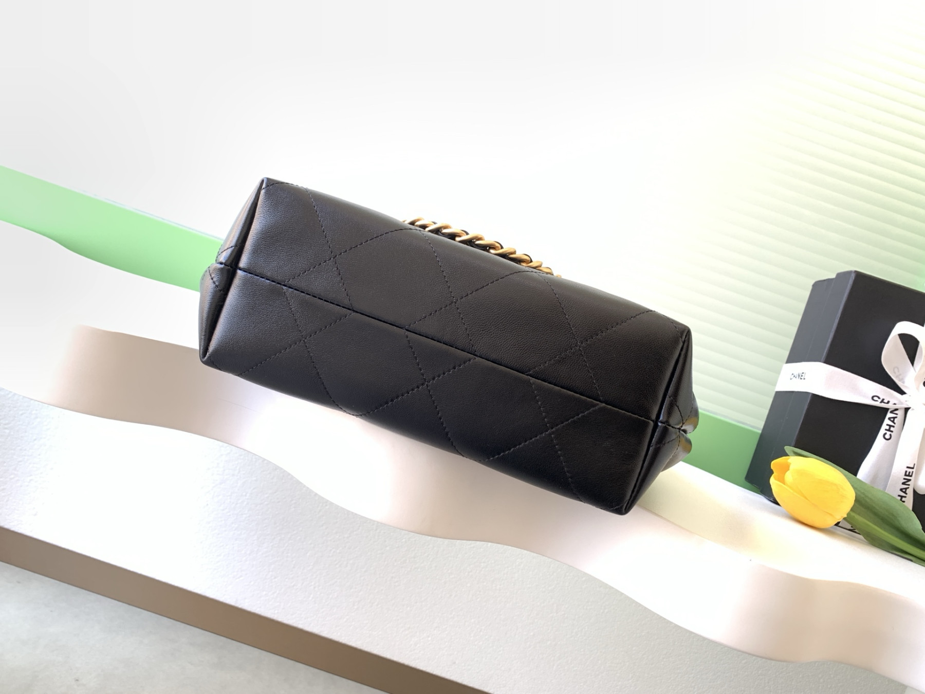 Chanel Hobo Bag 24x31x10cm