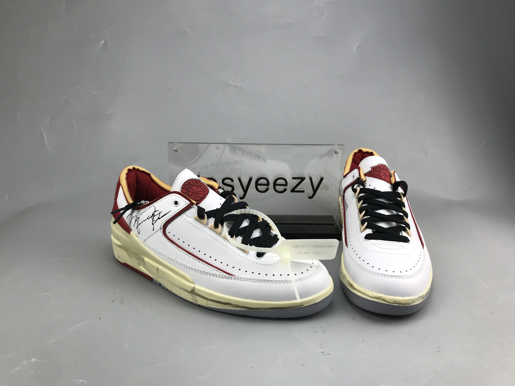 UA OFF-WHITE X AIR JORDAN 2 RETRO LOW SP