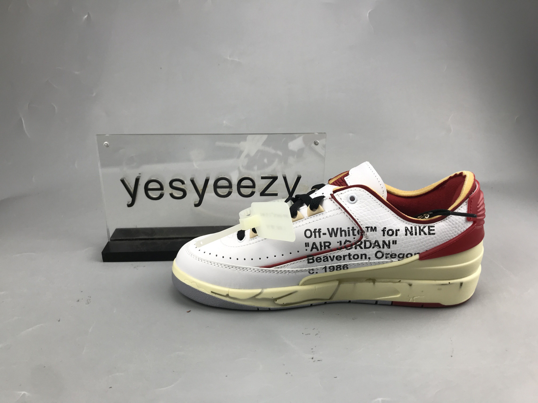 UA OFF-WHITE X AIR JORDAN 2 RETRO LOW SP
