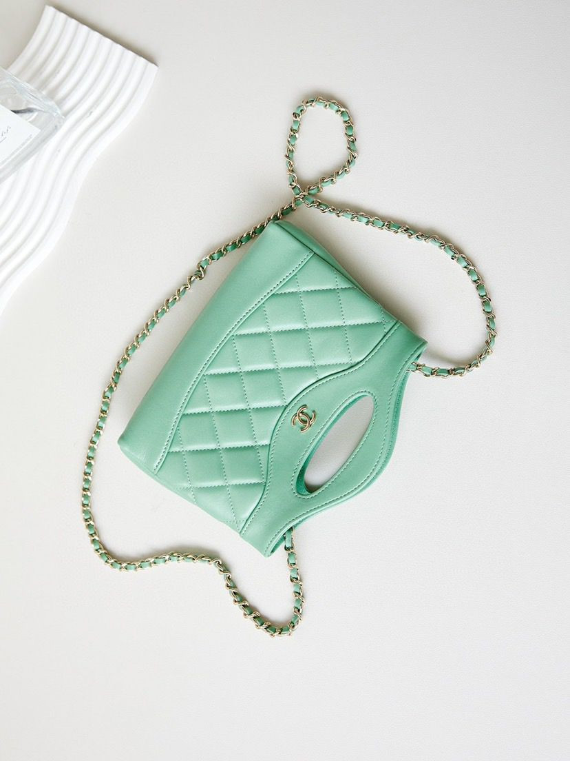 Ch**el 31 NaNo Bag 17.5x20x5cm