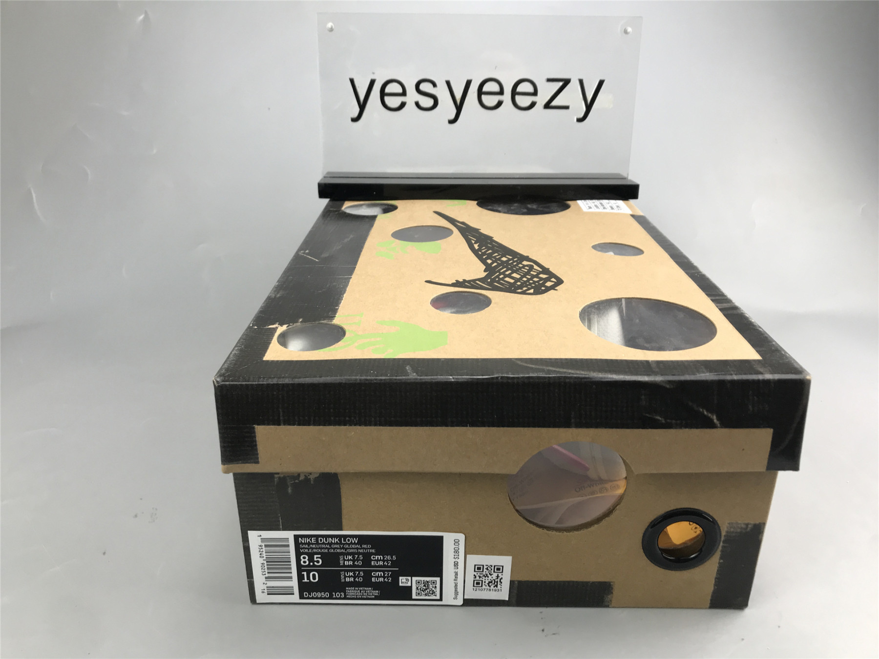 UA NIKE OFF-WHITE X DUNK LOW 