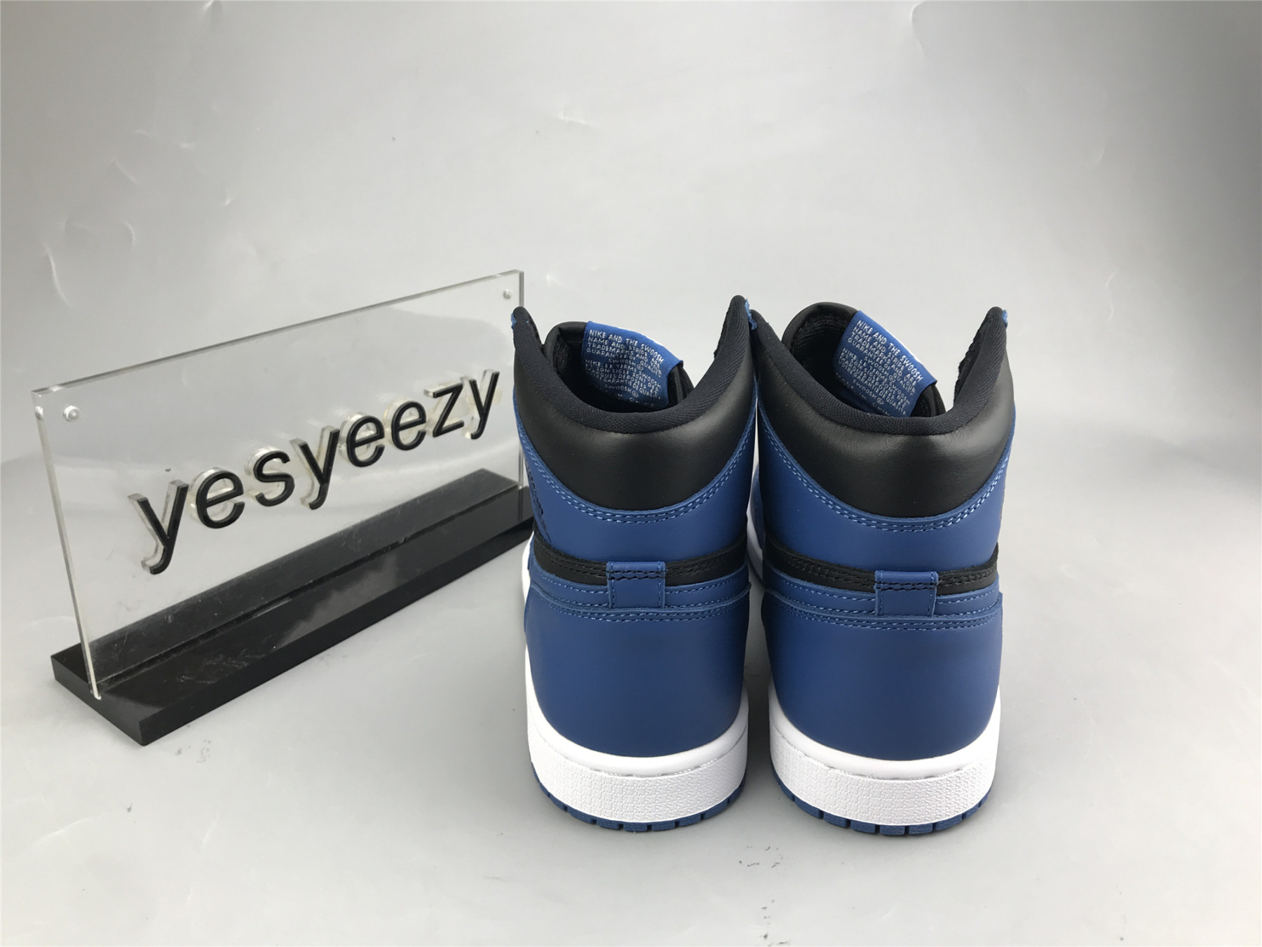 UA AIR JORDAN 1 RETRO HIGH OG 