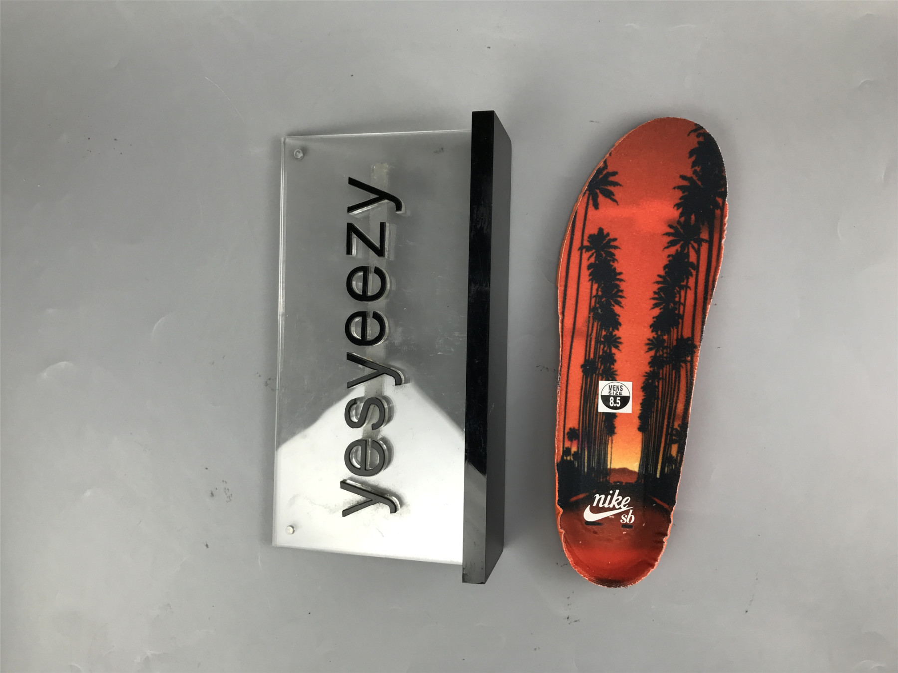 UA NIKE KEVIN BRADLEY X SB ZOOM DUNK HIGH PRO 