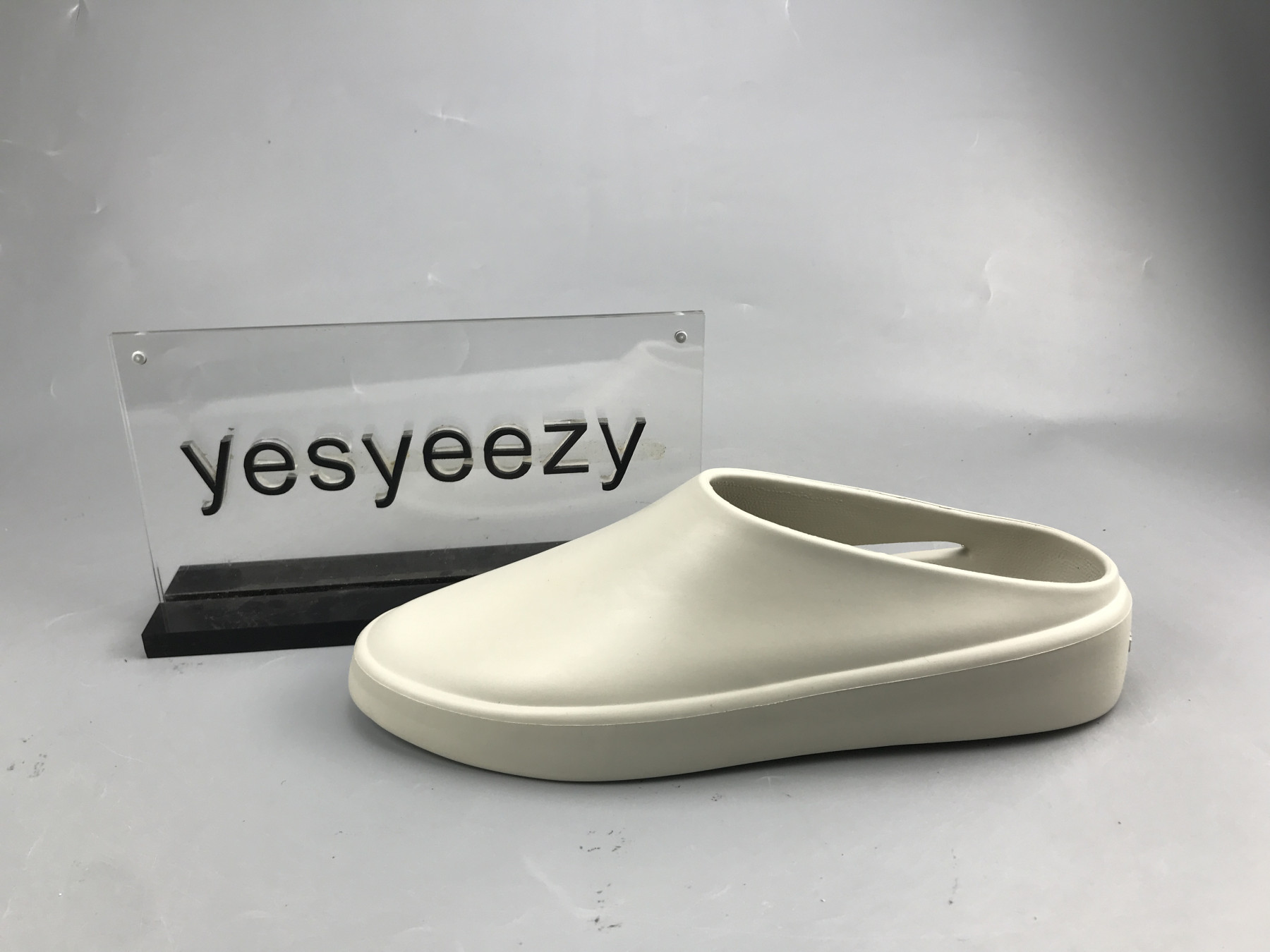 UA NIKE FEAR OF GOD CALIFORNIA BACKLESS SLIP-ON 