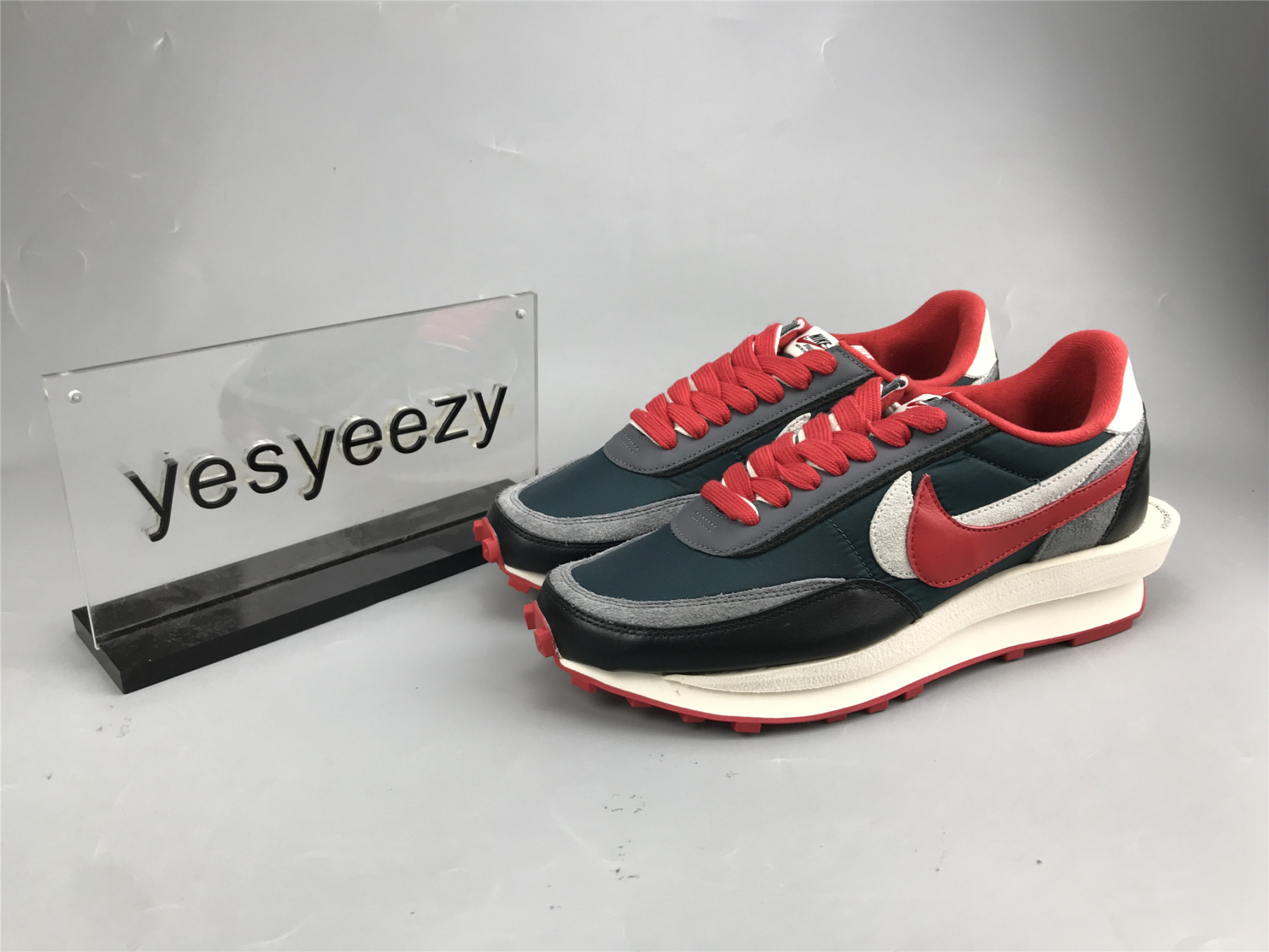 UA NIKE SACAI X UNDERCOVER X LDWAFFLE 