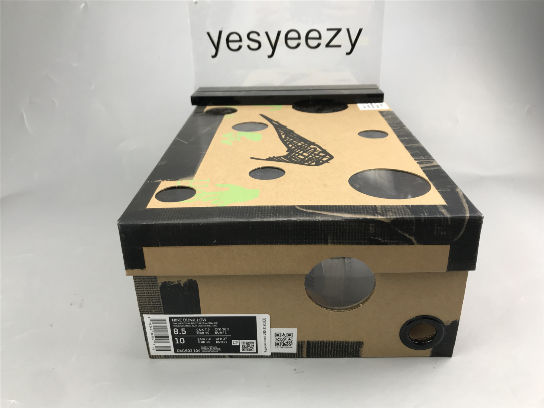 UA NIKE OFF-WHITE X DUNK LOW 