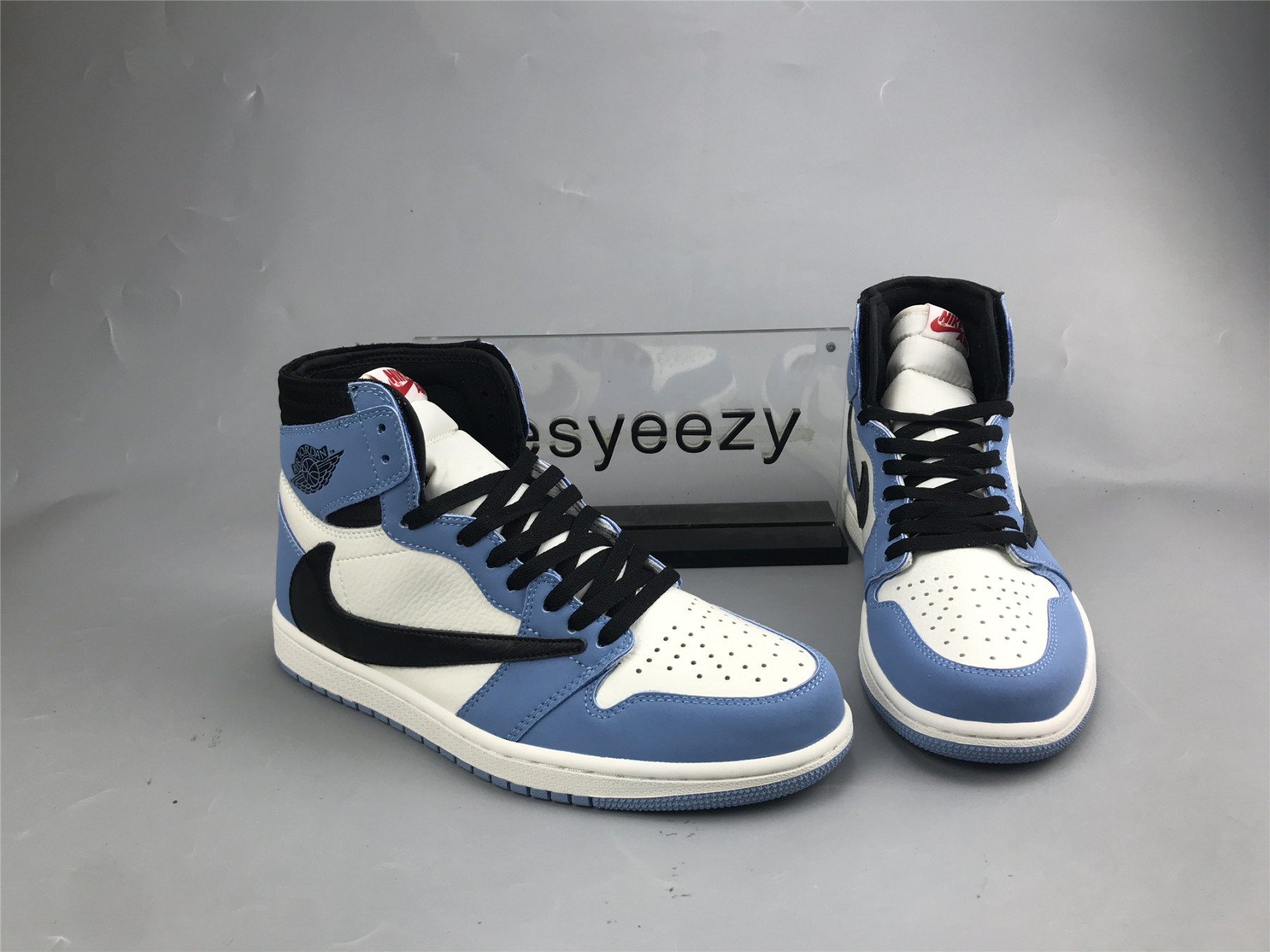 UA FRAGMENT X TS X AIR JORDAN 1 HIGH OG SP UNIVERSITY BLUEÂ