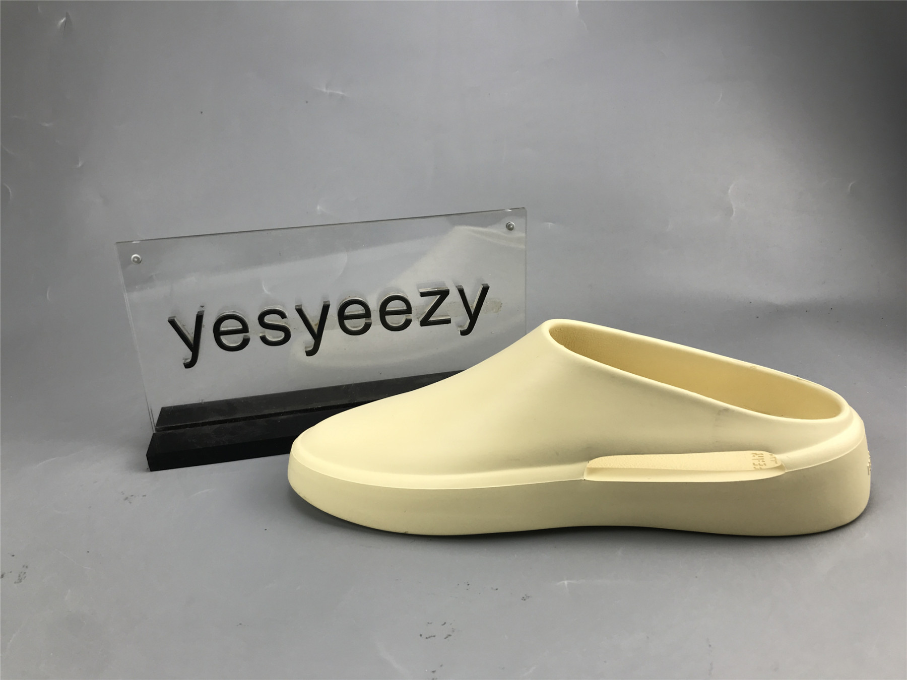 UA FEAR OF GOD CALIFORNIA BACKLESS SLIP-ON 