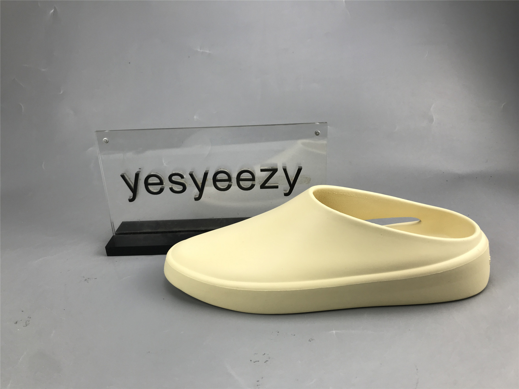 UA FEAR OF GOD CALIFORNIA BACKLESS SLIP-ON 