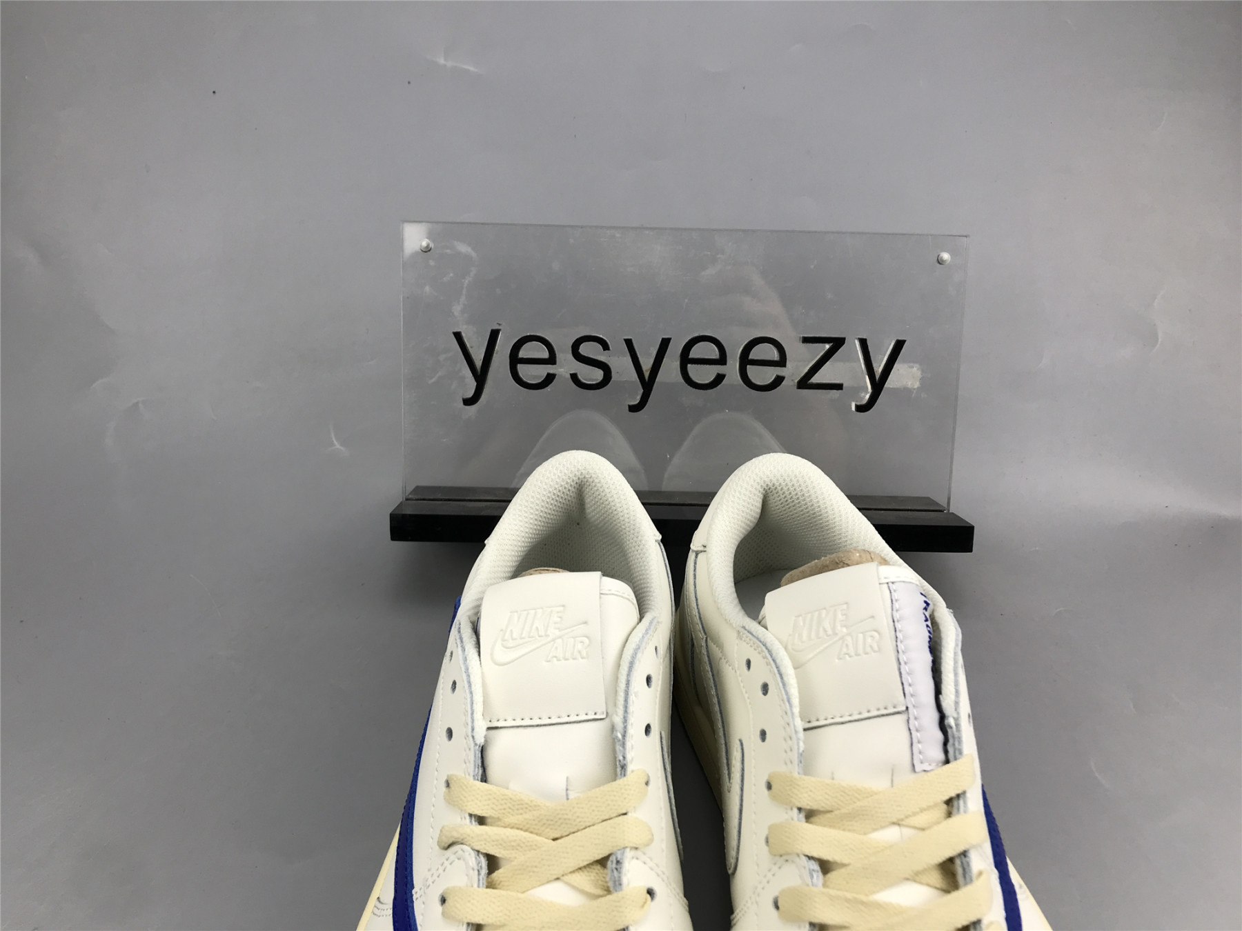 UA AIR JORDAN 1 LOW RETRO OG SP