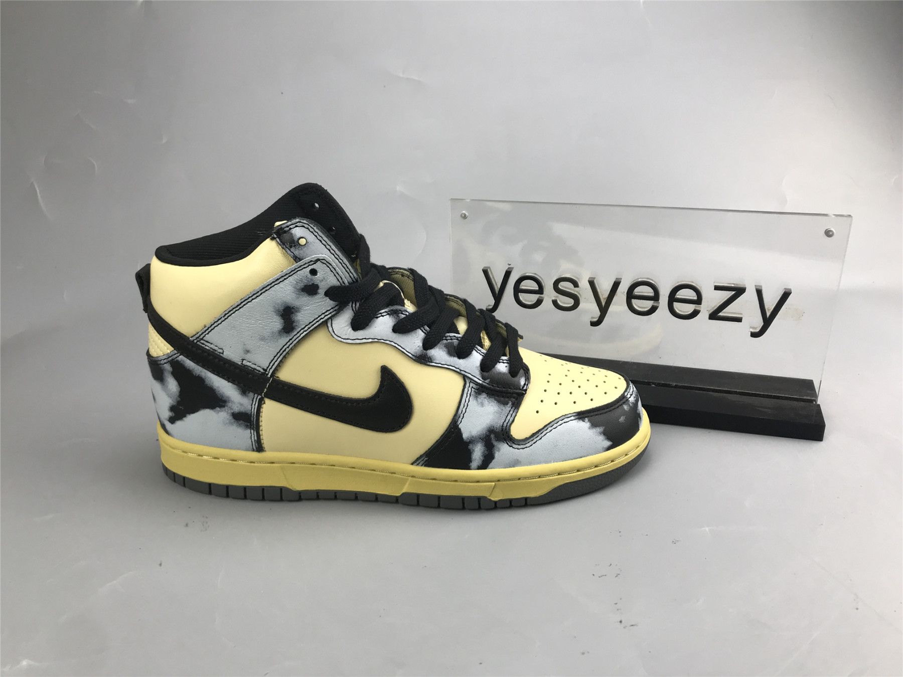 UA NIKE DUNK HIGH 1985 