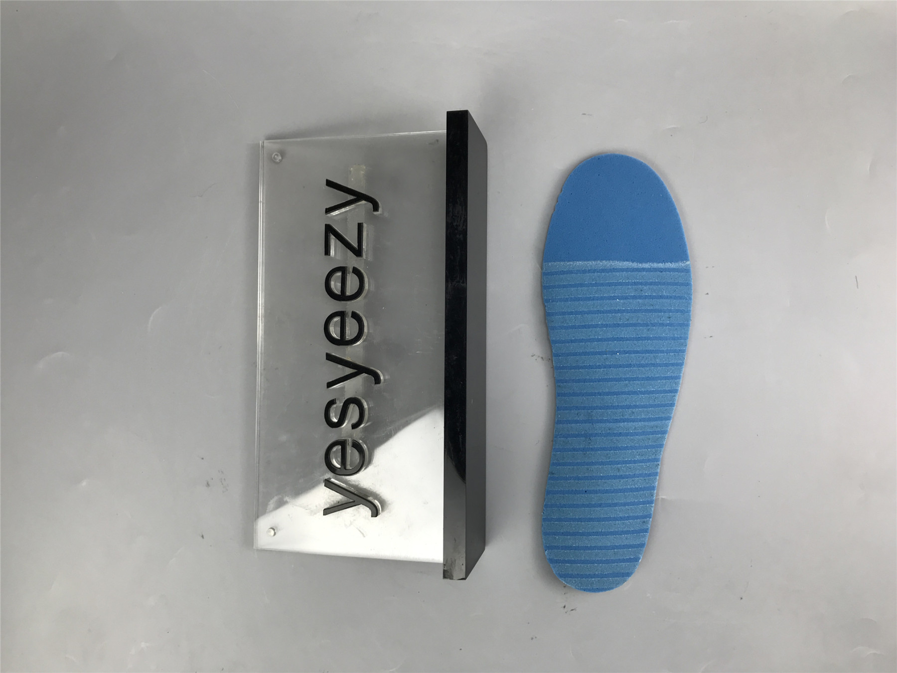 UA AIR JORDAN 1 RETRO HIGH 