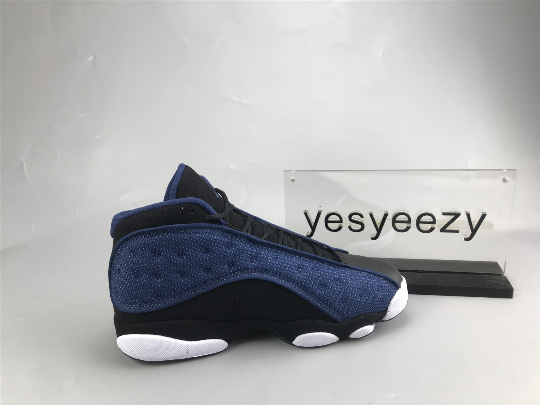 UA AIR JORDAN 13 RETRO 