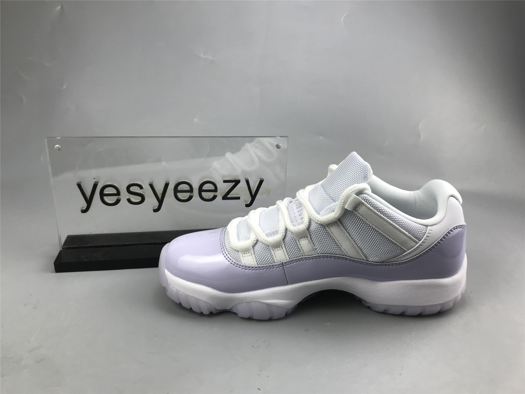 UA AIR JORDAN 11 LOW "PURE VIOLET"