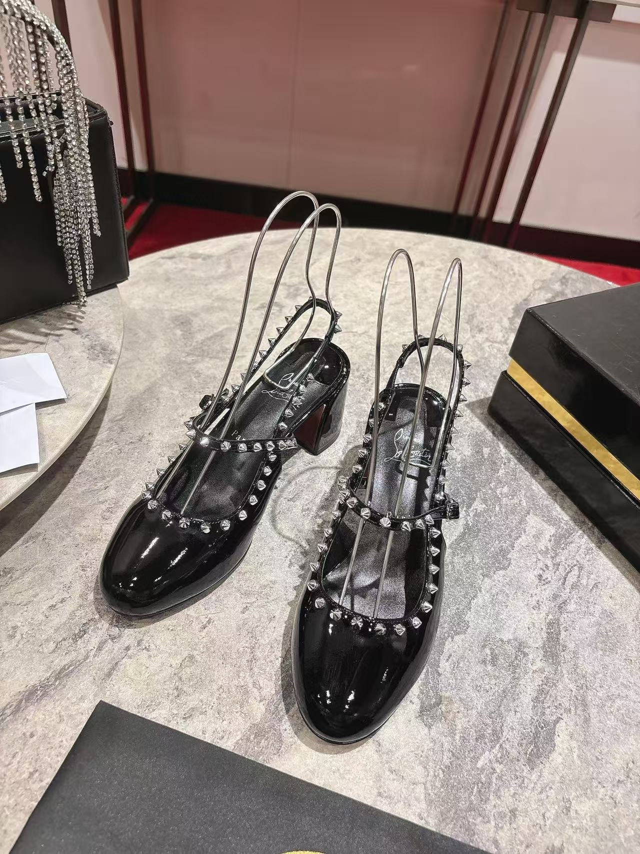 UA Chr1st1an Louboutin Mary Jane Pumps Janispikes Slingback Pumps