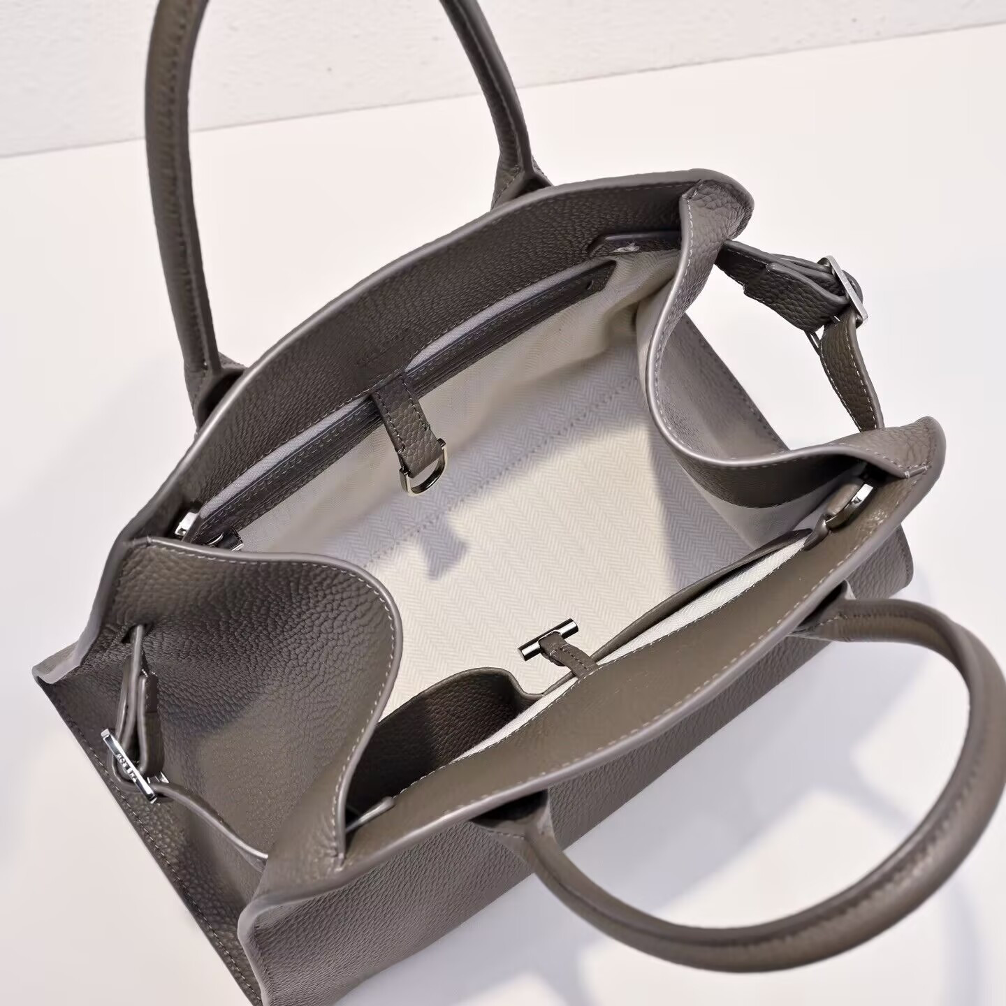 The R0w MARGAUX 12 32x15x25cm