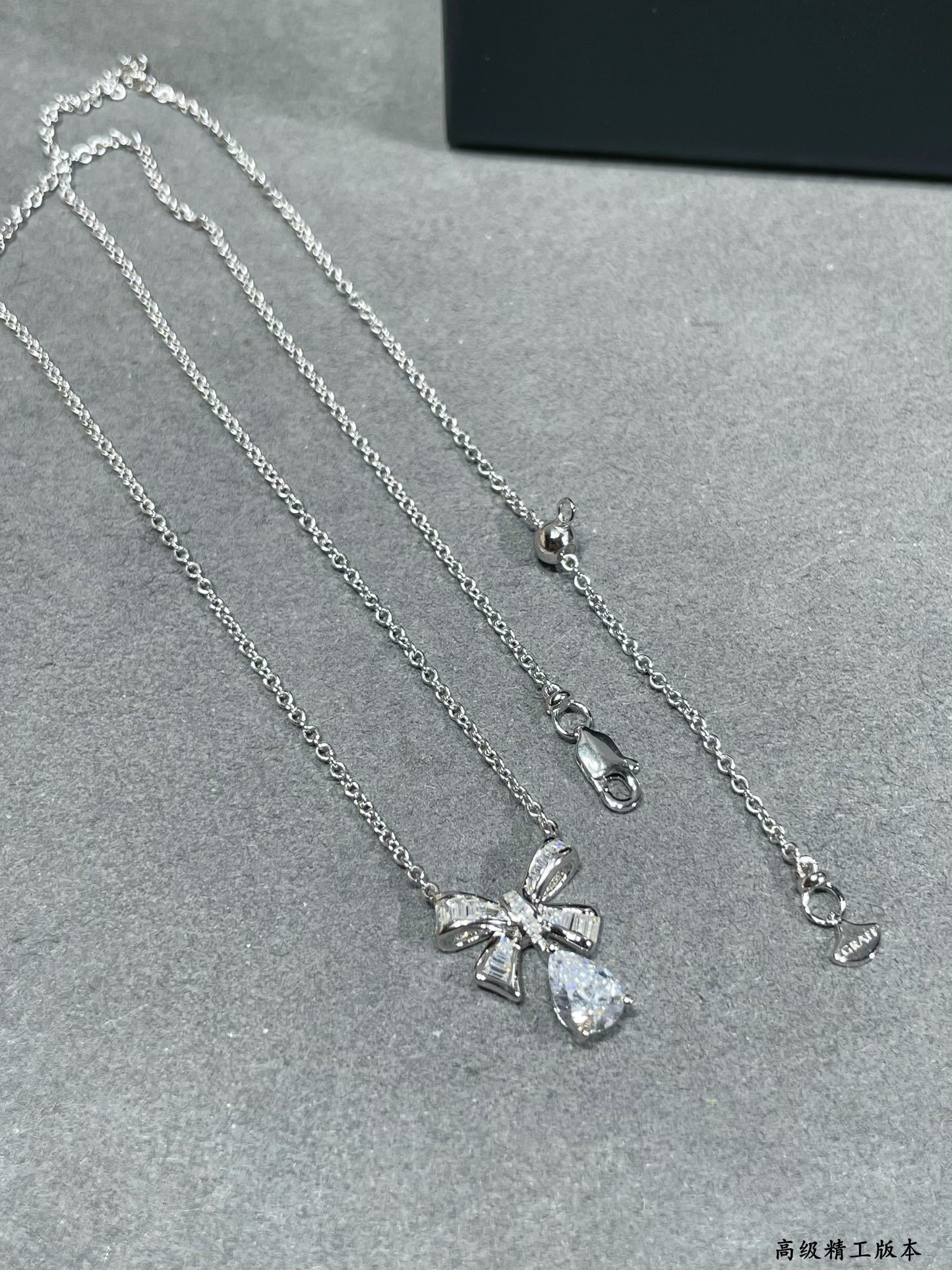 Graff Bow D1am0nd Pendant Necklace Ag925