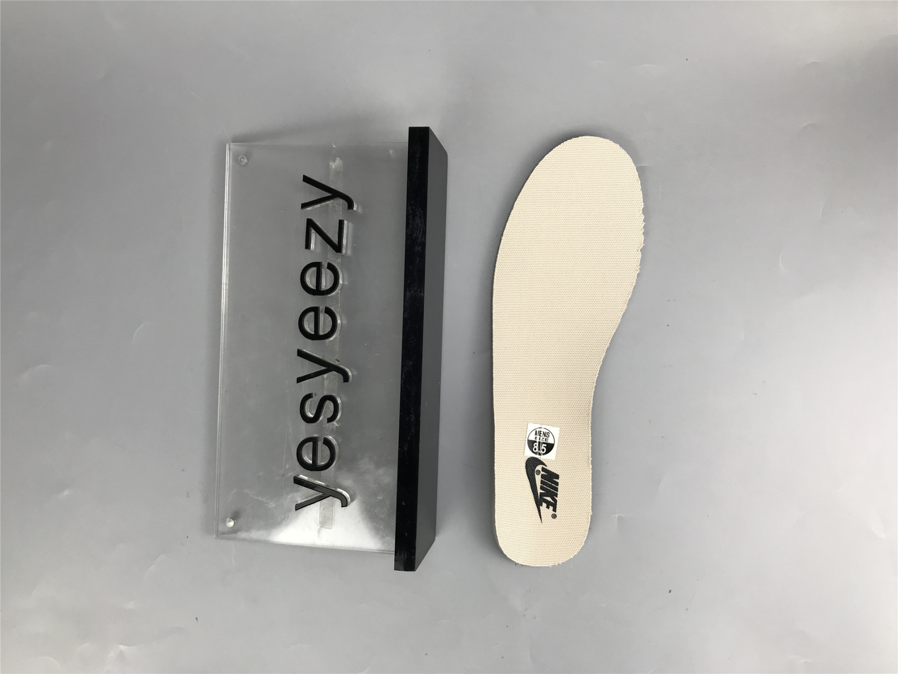 UA NIKE SB DUNK LOW "STEAMBOY OST" GREY BLACK