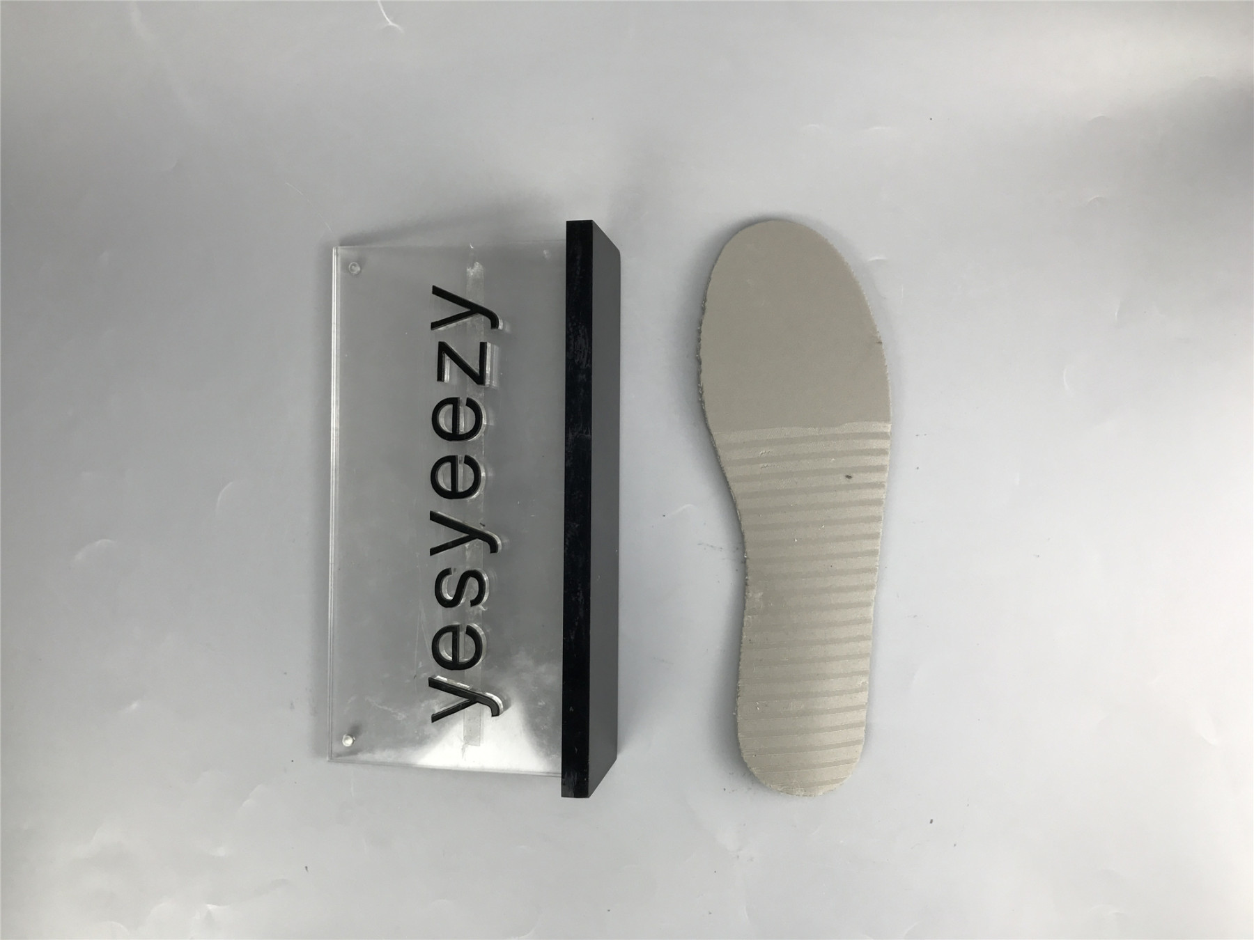 UA NIKE SB DUNK LOW "STEAMBOY OST" GREY BLACK