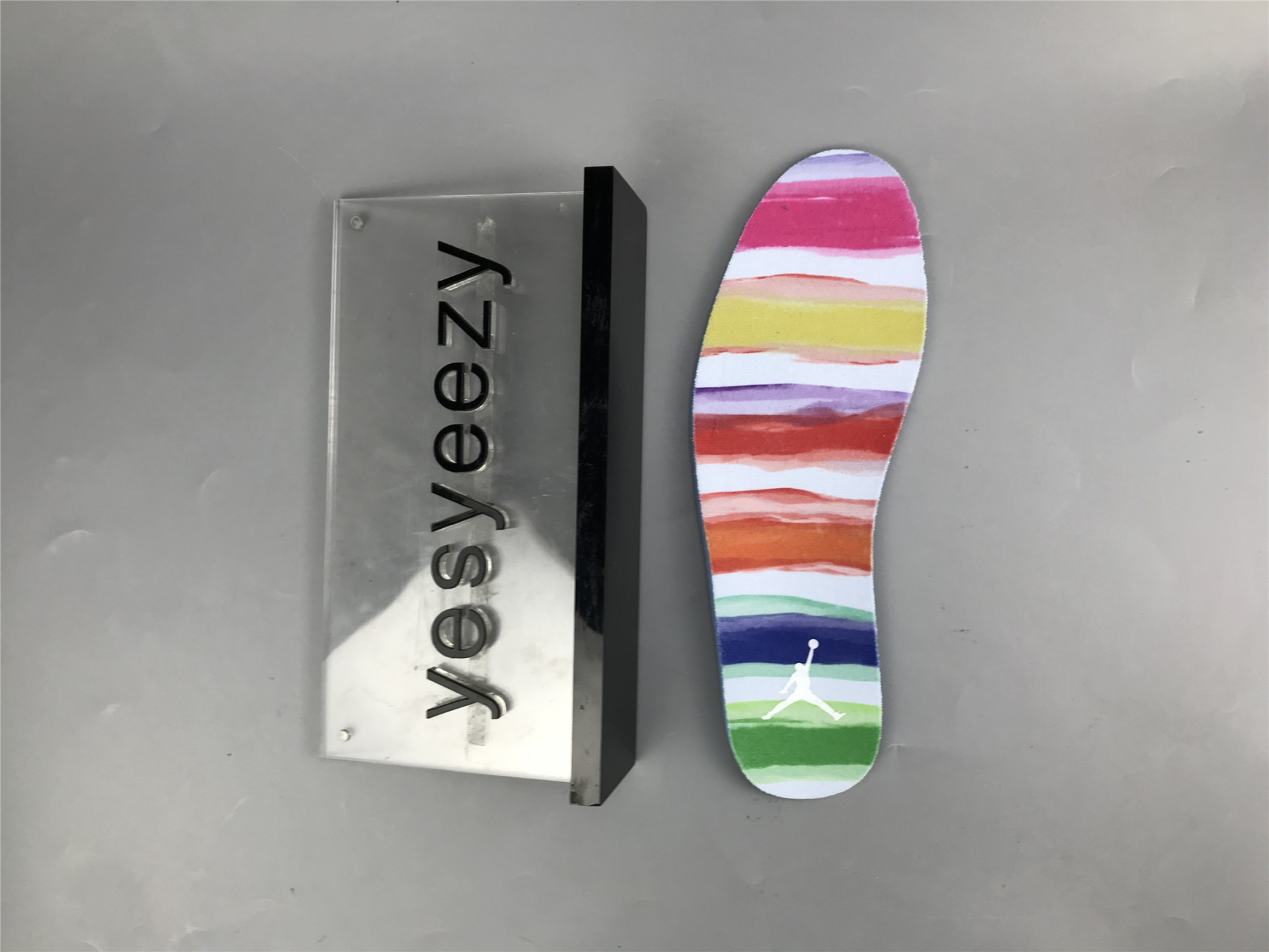 UA WMNS AIR JORDAN 5 RETRO 