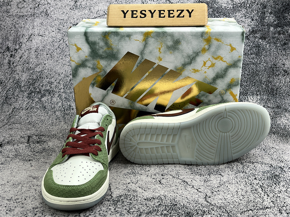 UA AIR JORDAN 1 RETRO LOW OG 