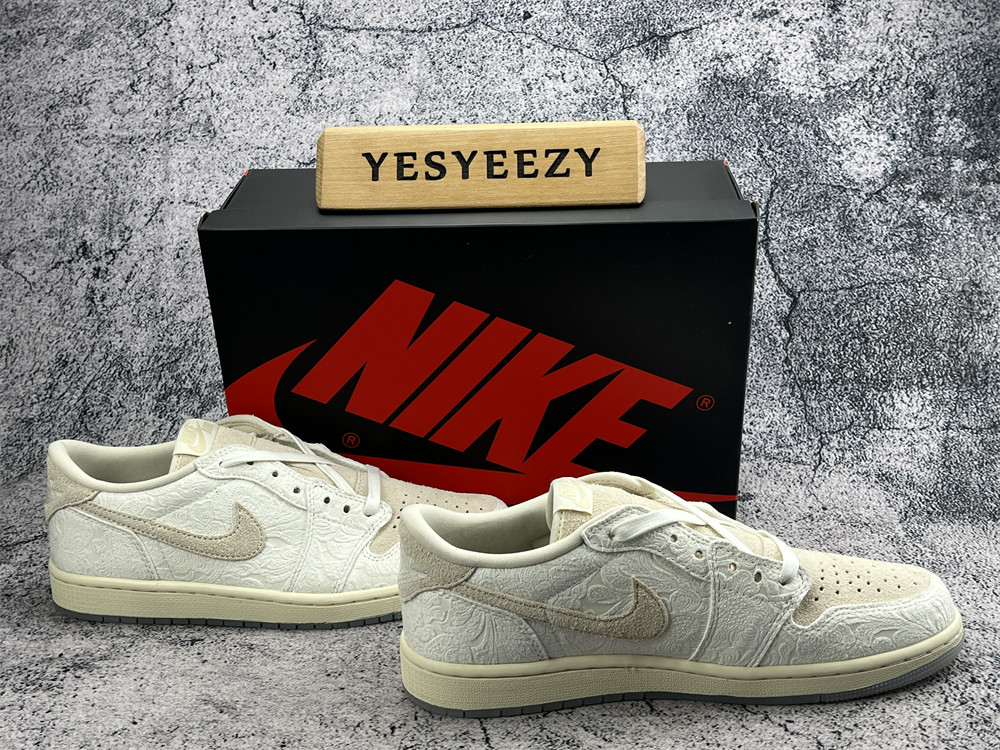 UA CHRIS PAUL X AIR JORDAN 1 RETRO LOW OG 