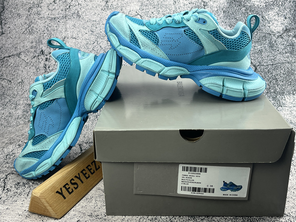 UA 3XL Suede LT.Blue