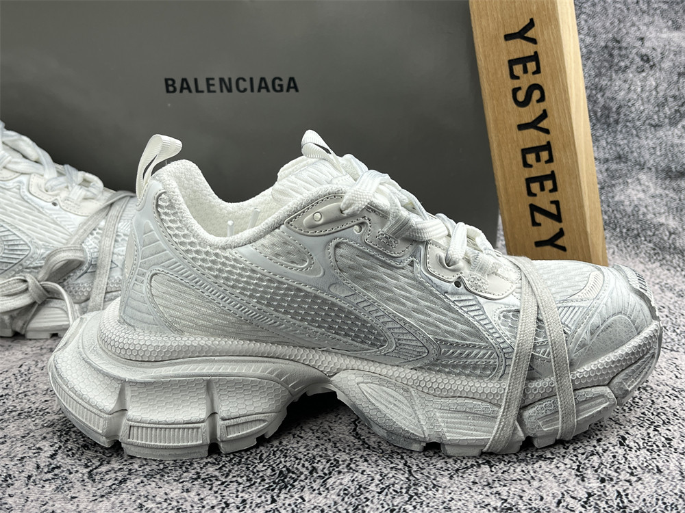 UA 3XL SNOW WHITE
