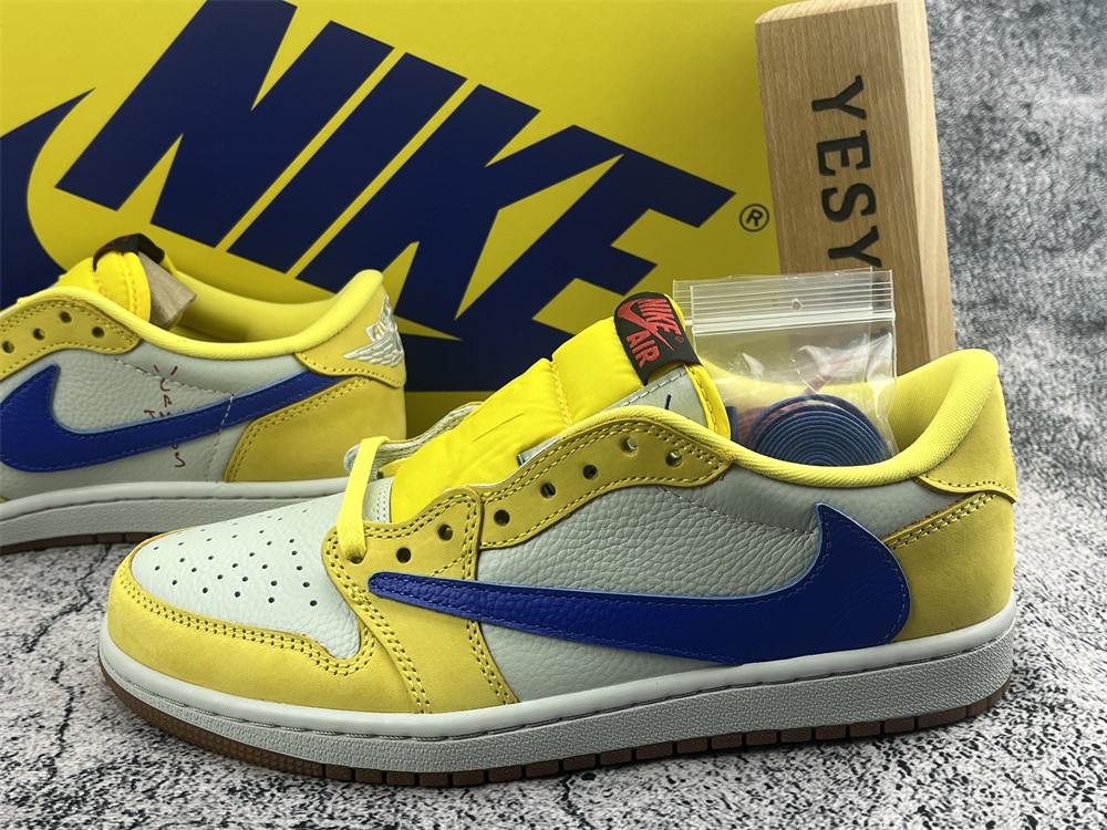 UA TRAVIS SCOTT X WMNS AIR JORDAN 1 RETRO LOW OG SP