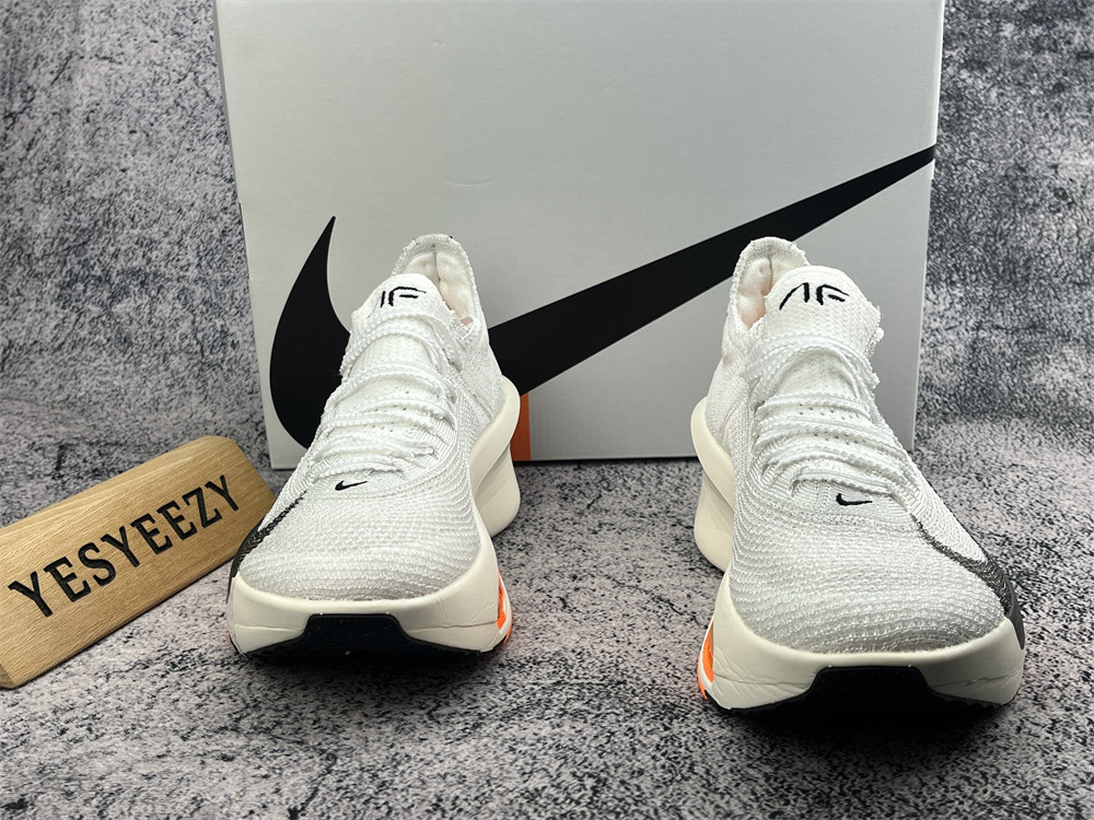 UA AIR ZOOM ALPHAFLY NEXT% 3 