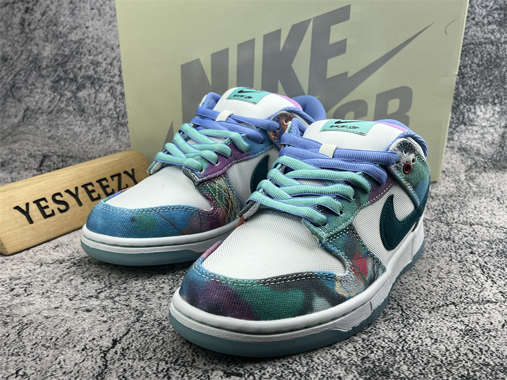 UA Nike SB Dunk Low Futura Laboratories Bleached Aqua