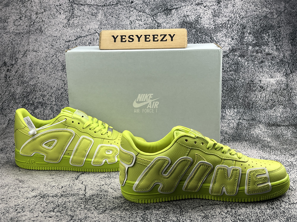 UA Nike Air Force 1 Low