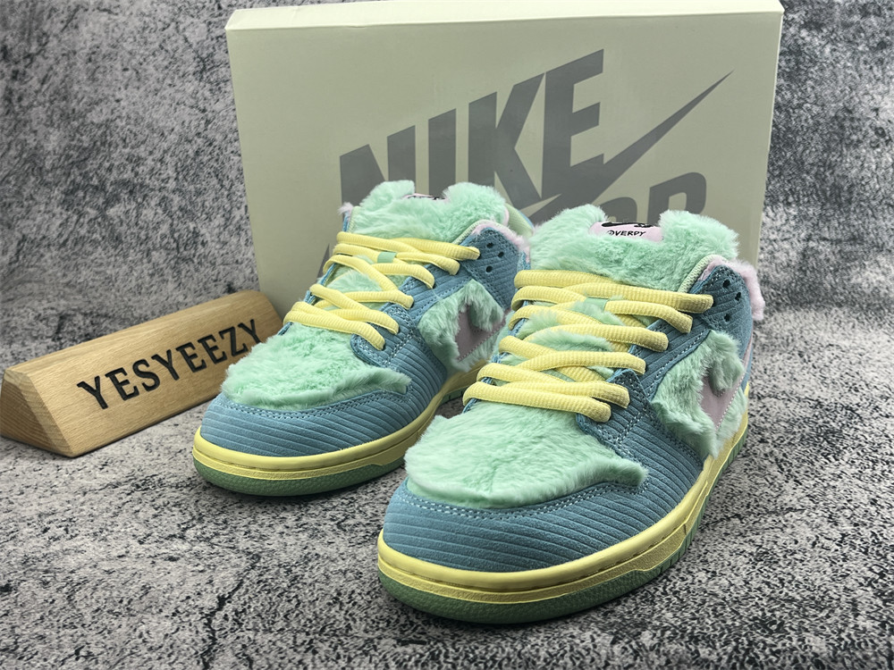 UA Nike SB Dunk Low Verdy Visty