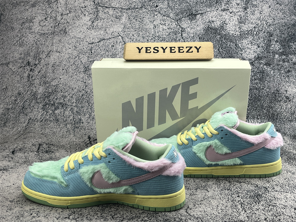 UA Nike SB Dunk Low Verdy Visty