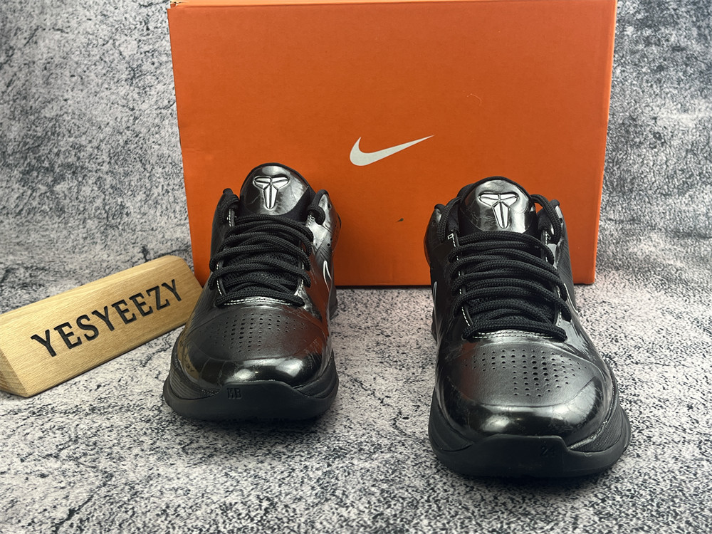 UA Nike Kobe 5 Blackout